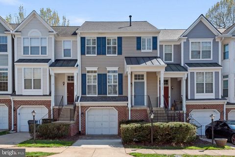 47645 WEATHERBURN TERRACE STERLING VA 20165