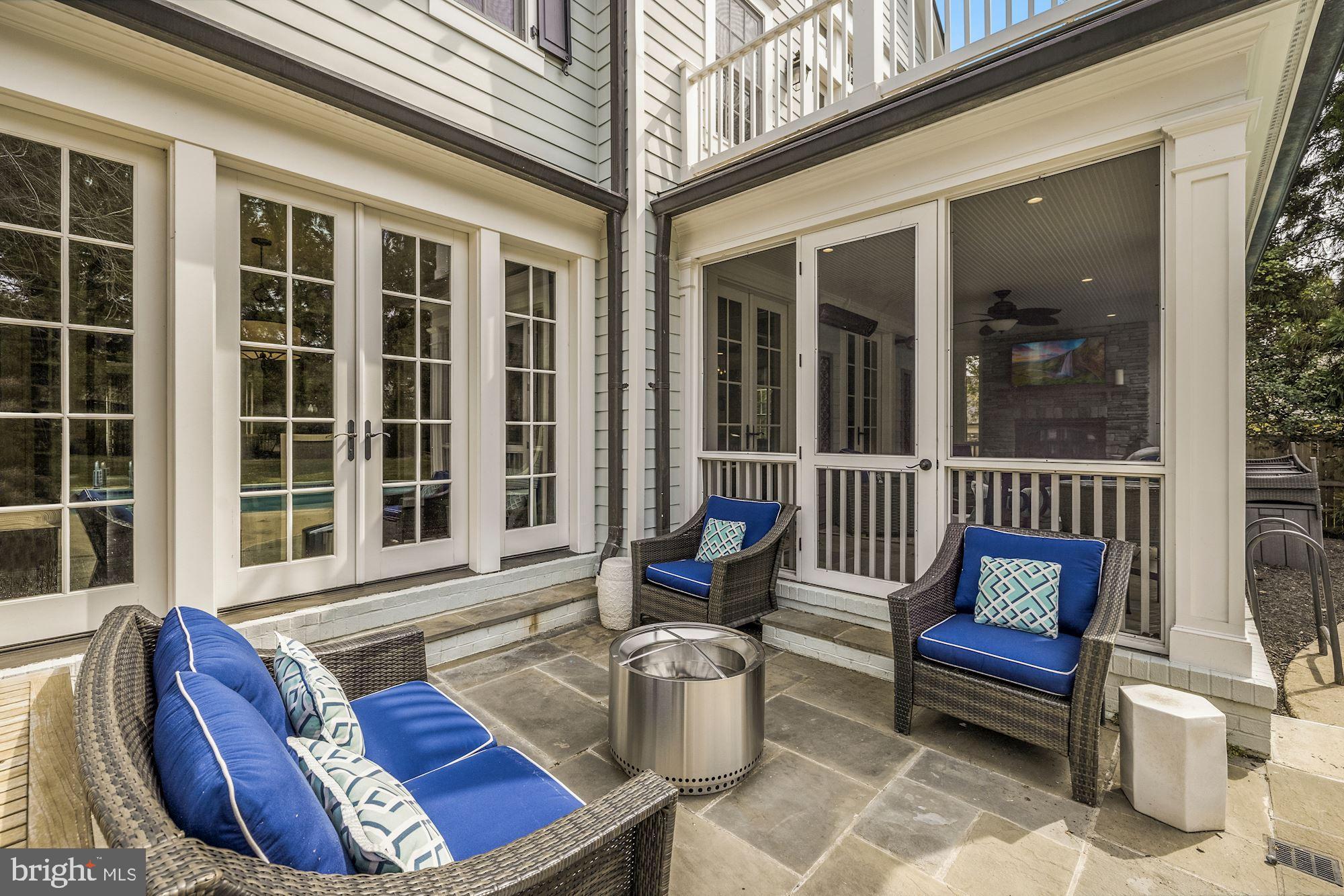 MCAULEY PARK - Residential