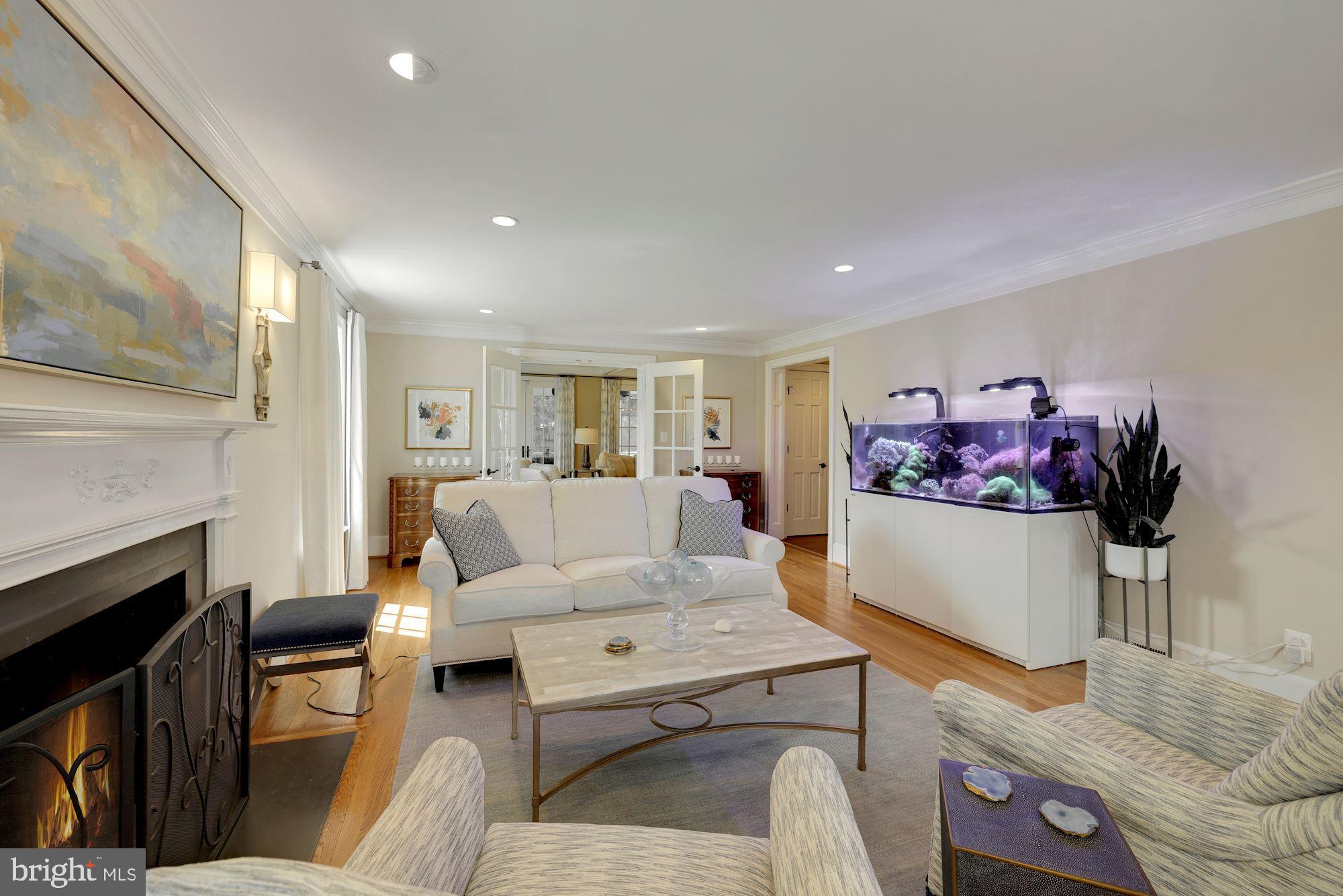 MCAULEY PARK - Residential