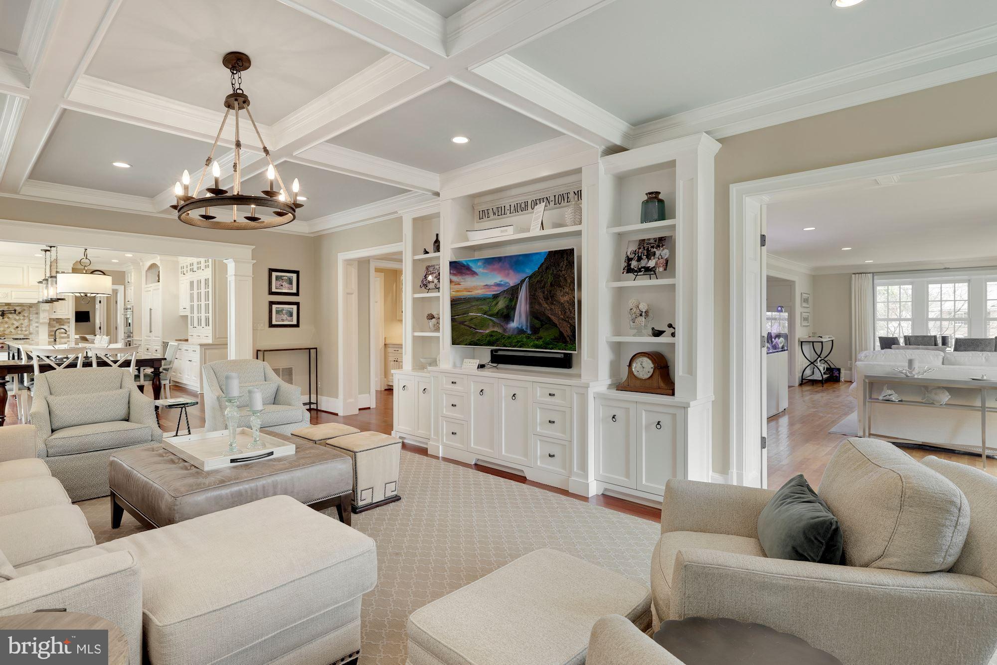 MCAULEY PARK - Residential