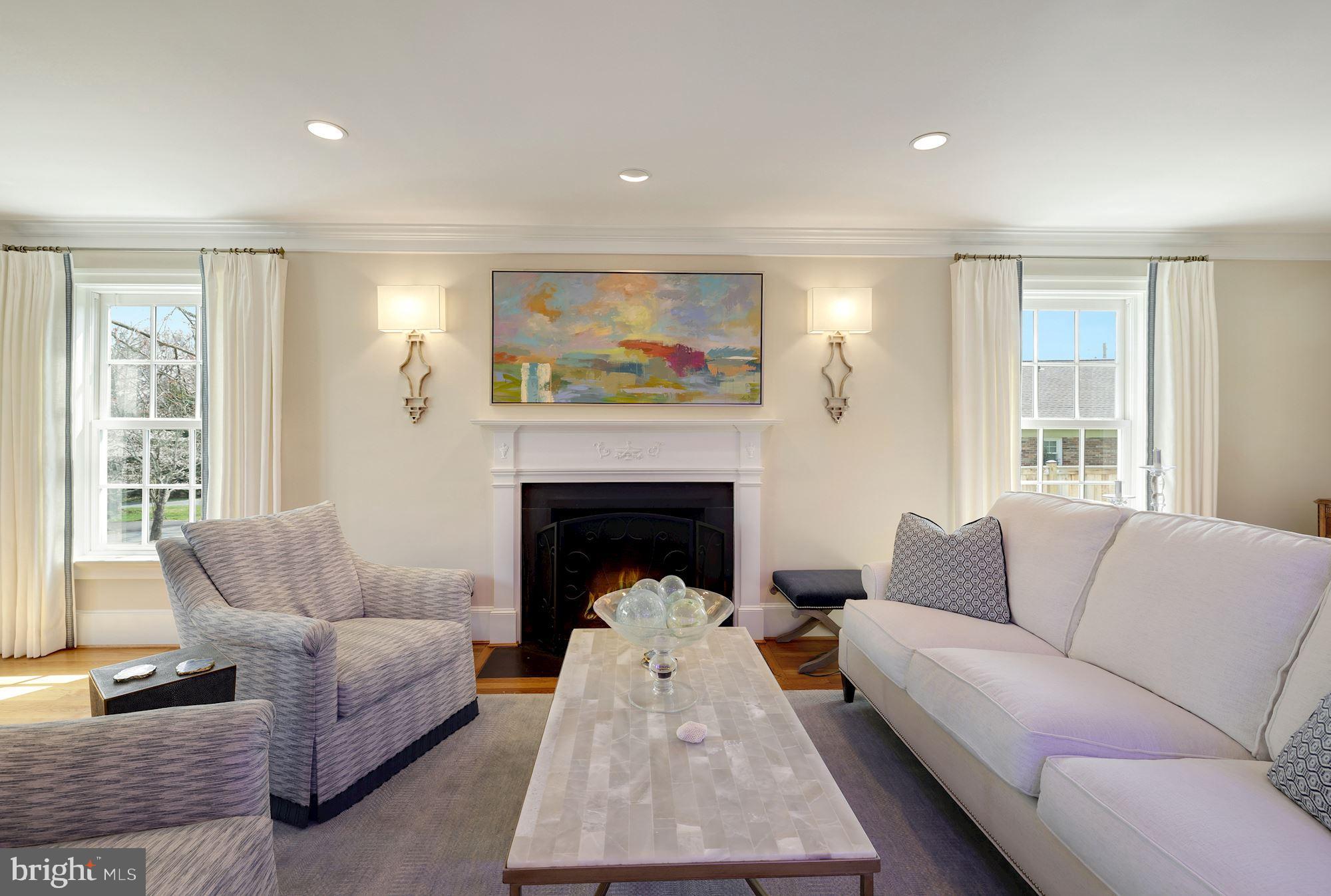 MCAULEY PARK - Residential