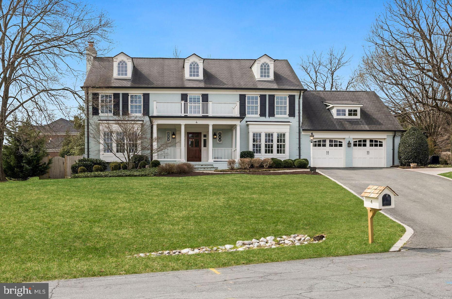 MCAULEY PARK - Residential