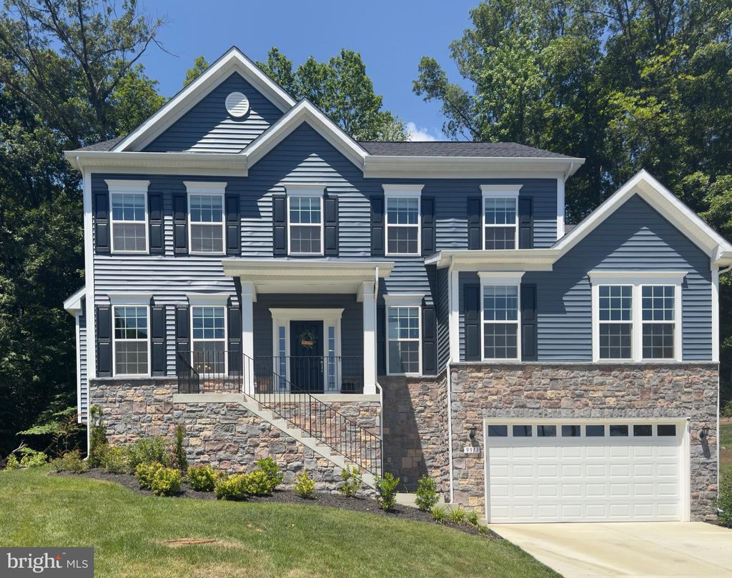 Photo of 9913 Jacqueline Drive, FORT WASHINGTON, MD 20744 (MLS # MDPG2115198)