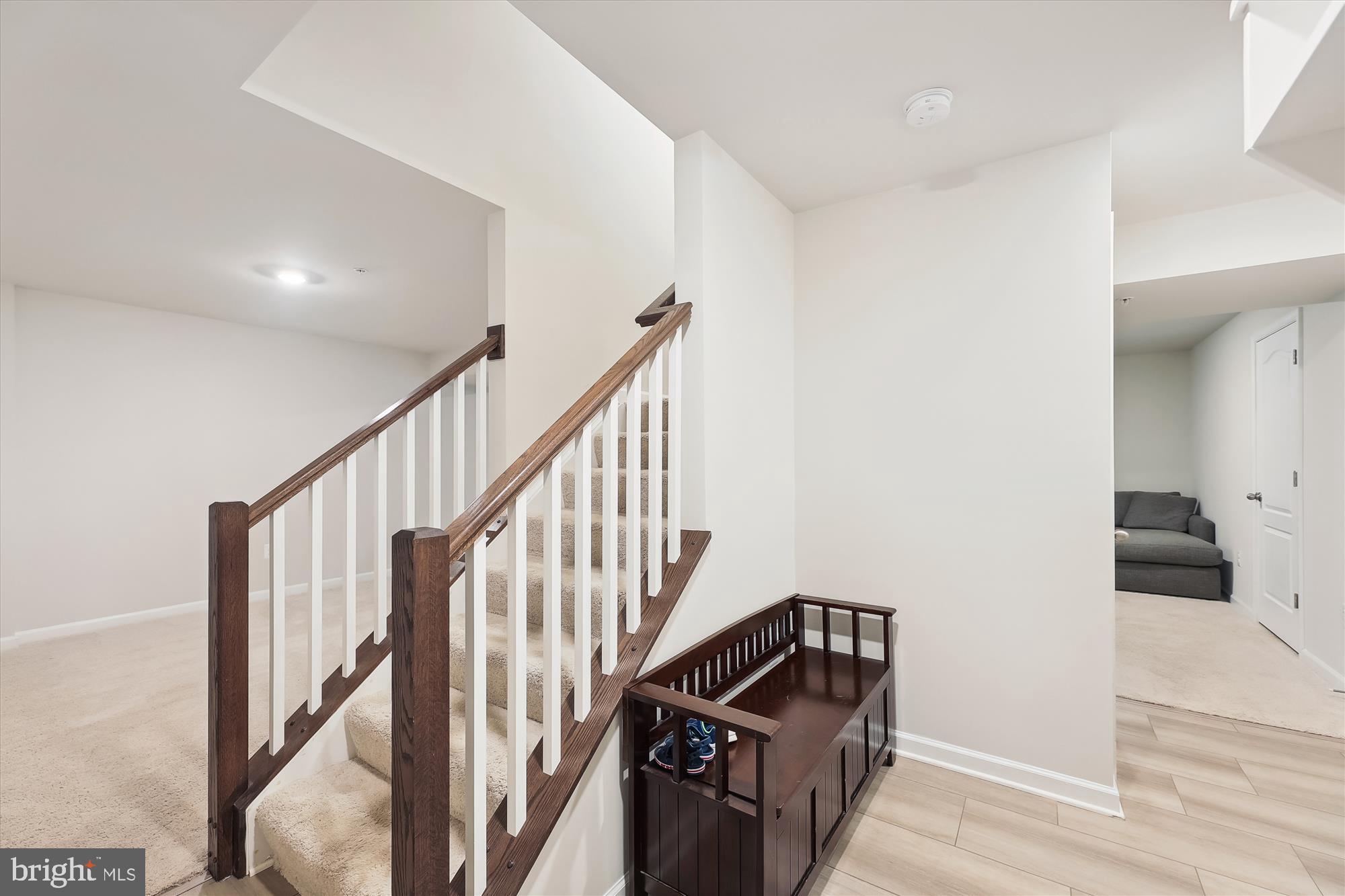 SPRING RIDGE - Residential