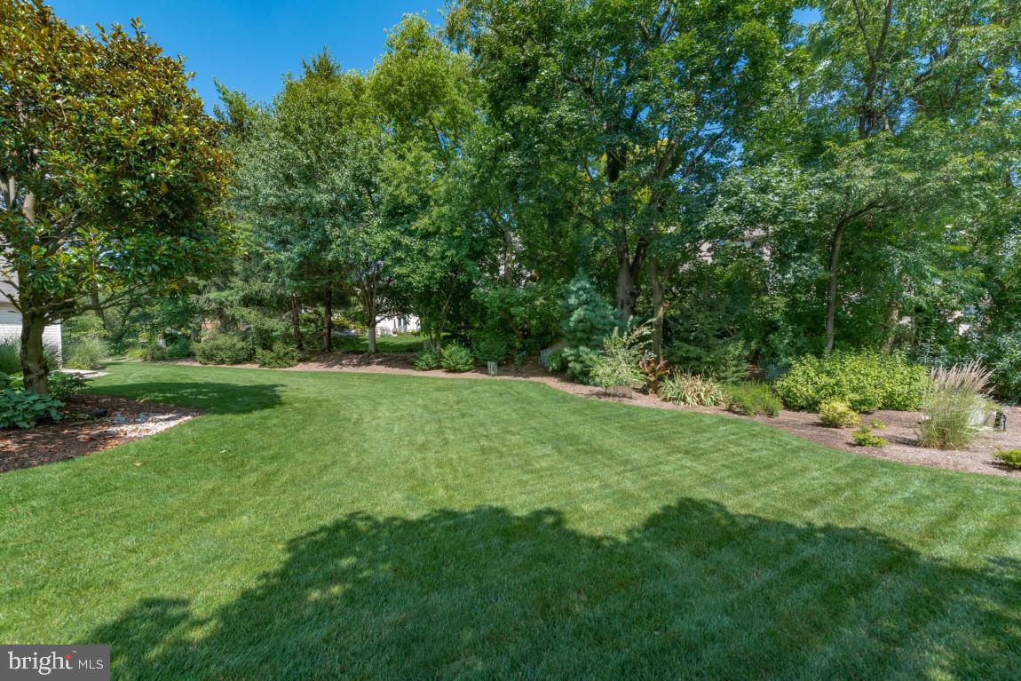 BUTTERFLY ACRES - Residential