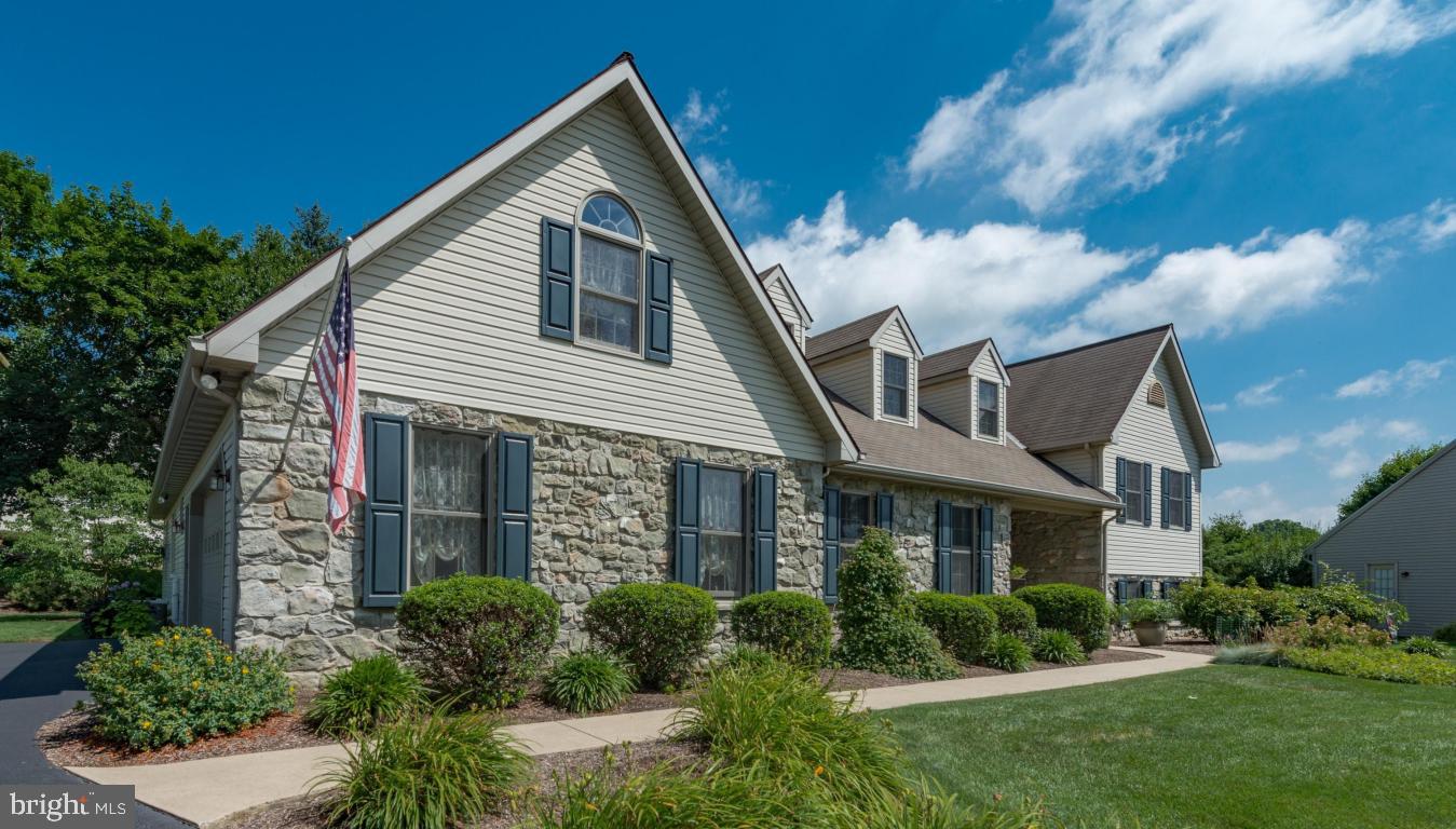 BUTTERFLY ACRES - Residential
