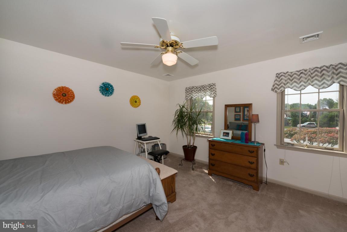 BUTTERFLY ACRES - Residential