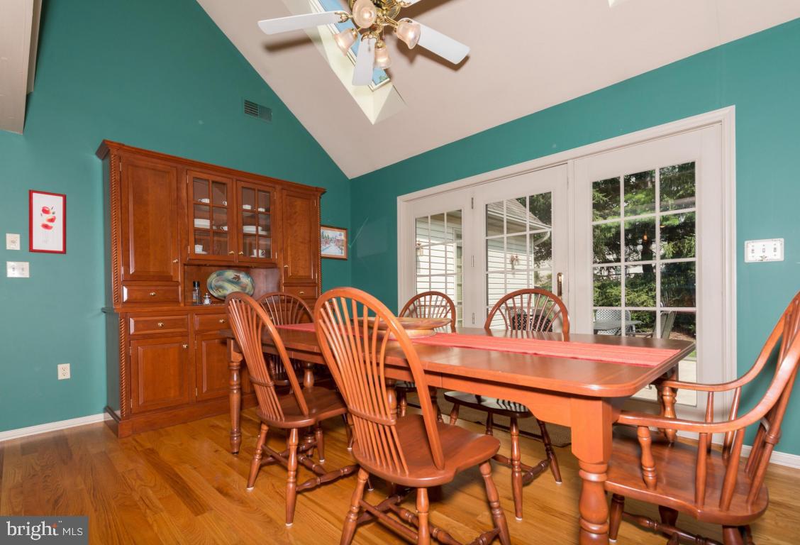 BUTTERFLY ACRES - Residential