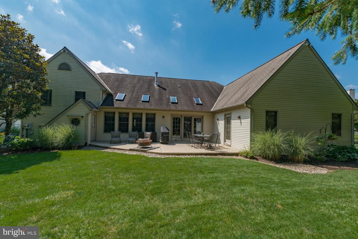 BUTTERFLY ACRES - Residential