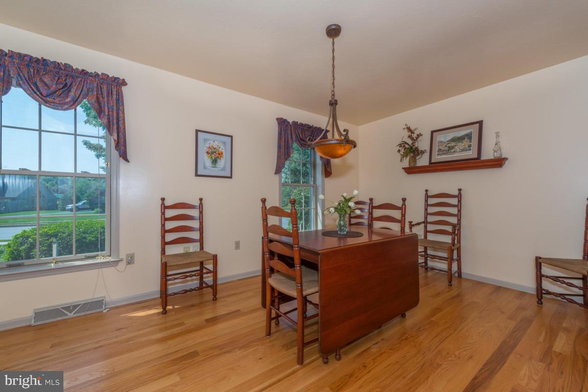 BUTTERFLY ACRES - Residential