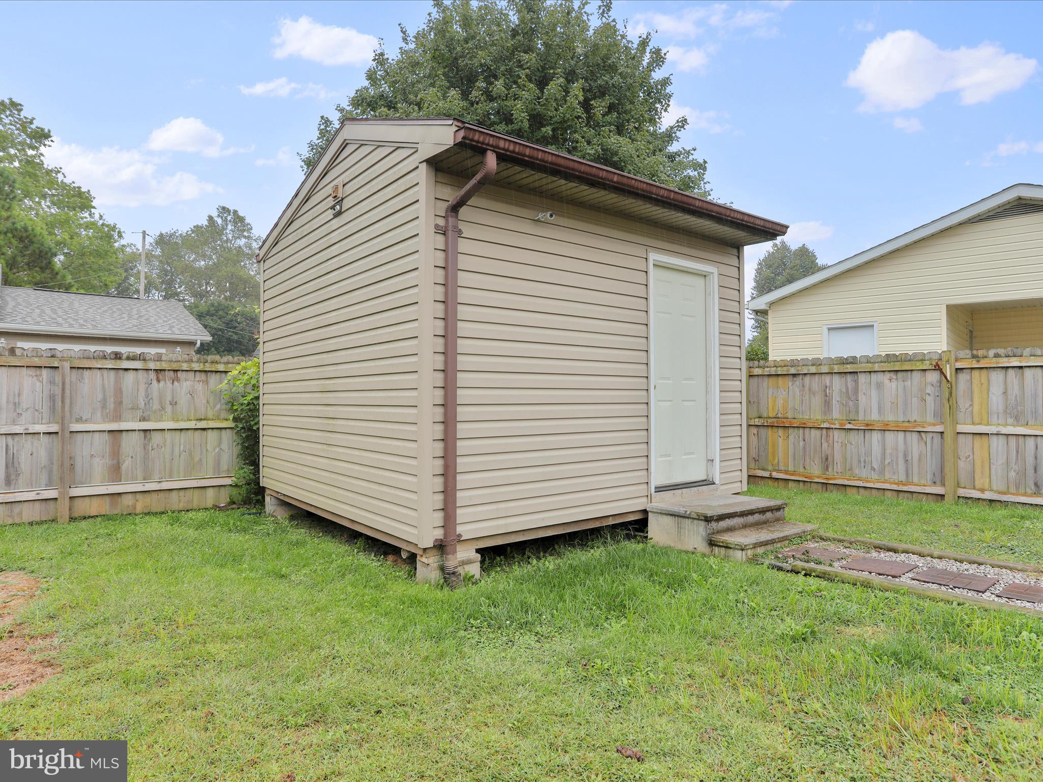 PIKEVIEW ACRES WEST - Residential