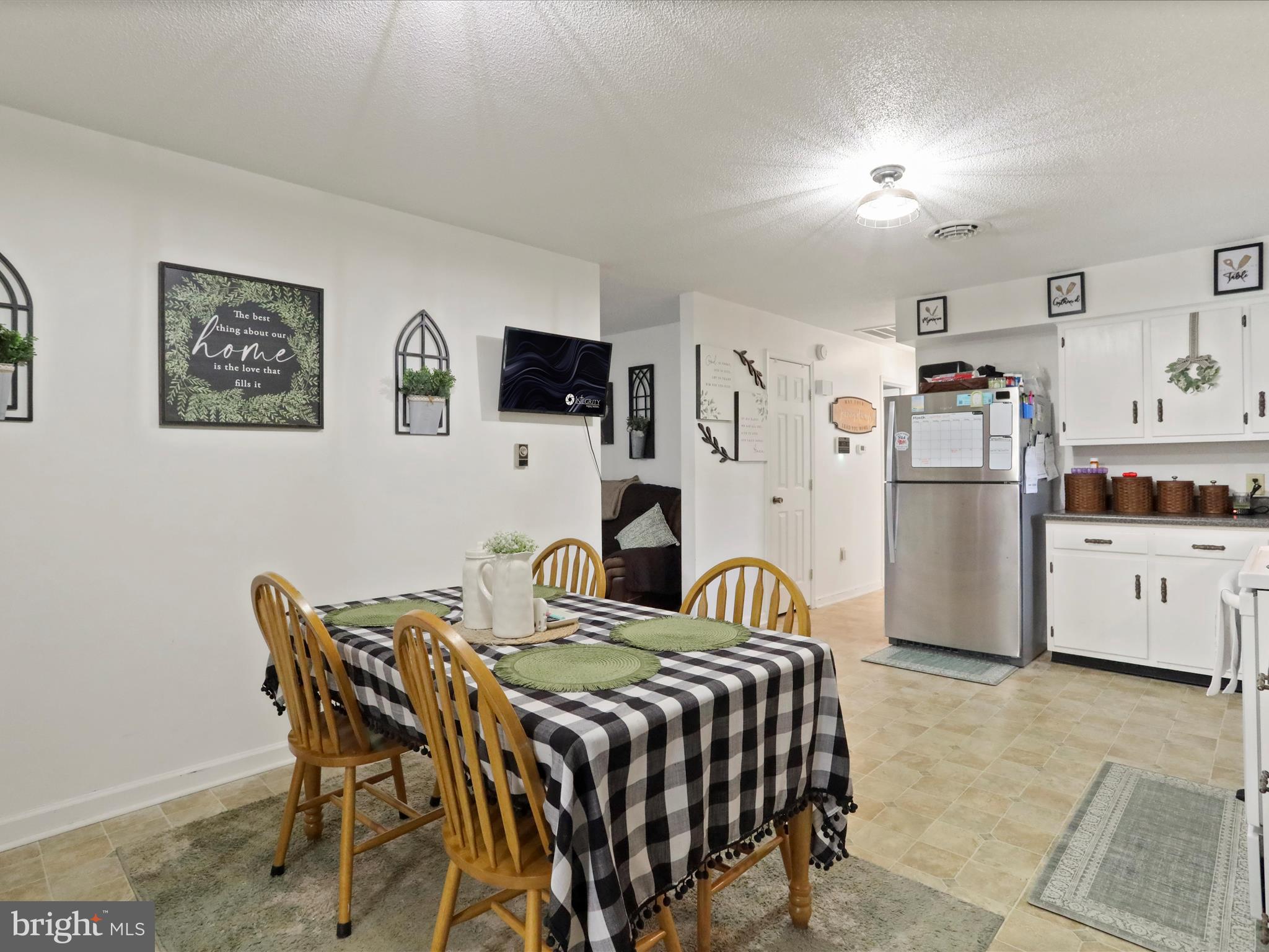 PIKEVIEW ACRES WEST - Residential