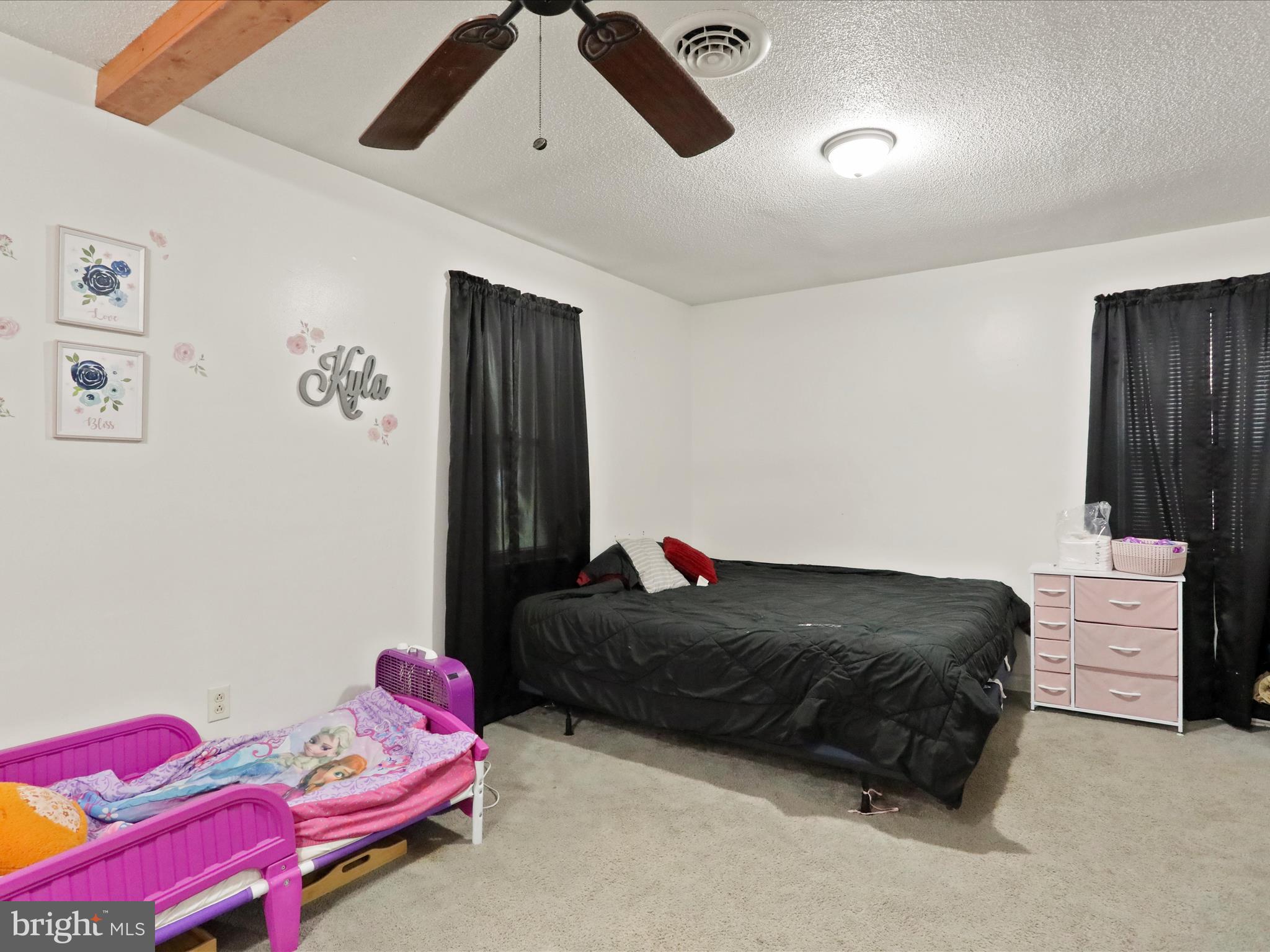 PIKEVIEW ACRES WEST - Residential