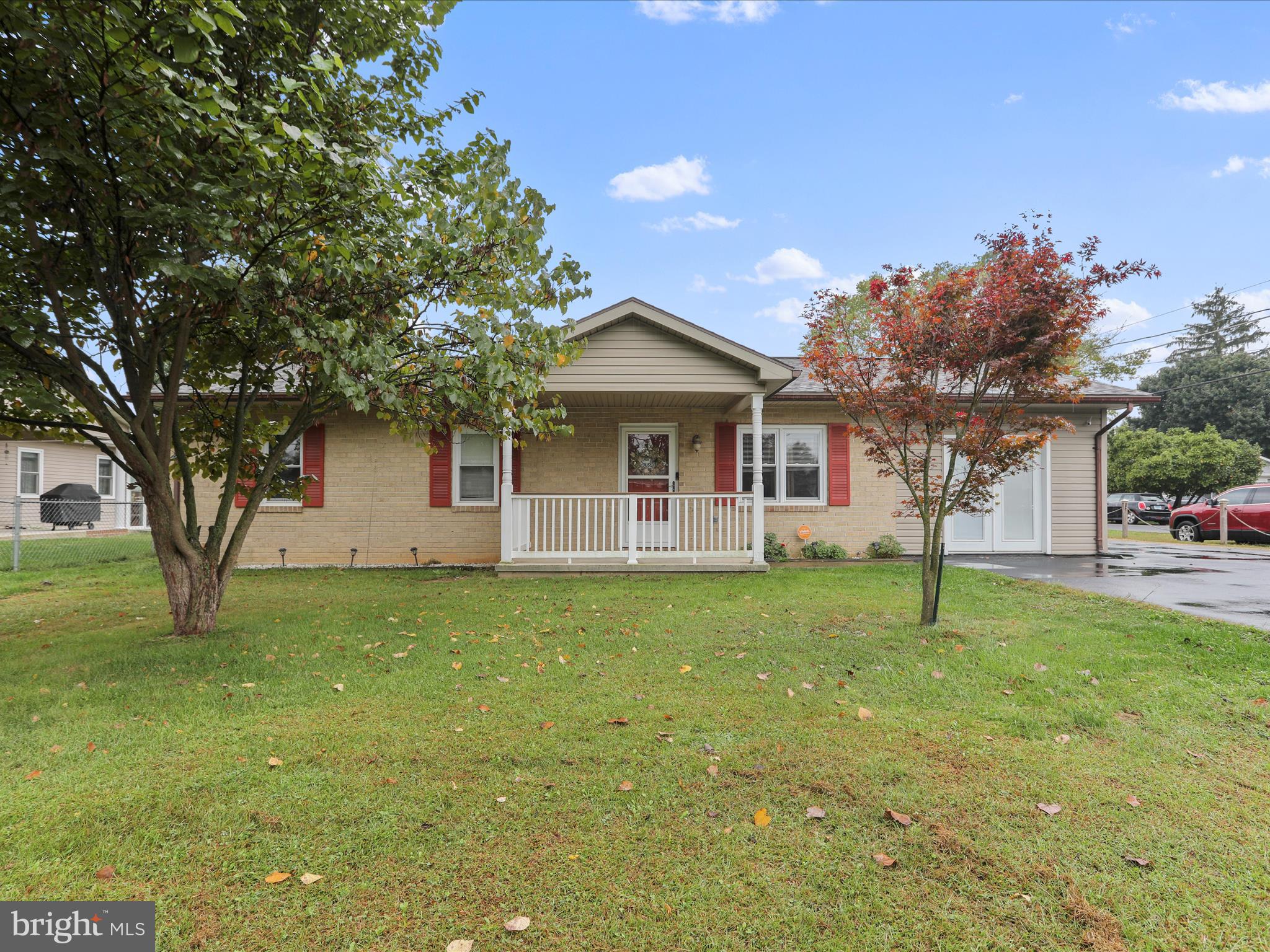 PIKEVIEW ACRES WEST - Residential