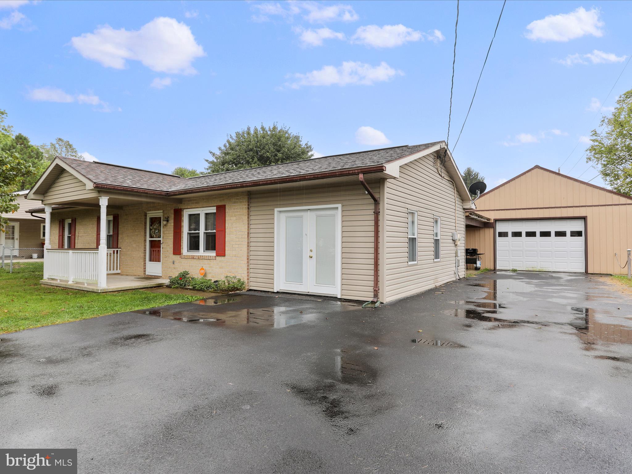 PIKEVIEW ACRES WEST - Residential