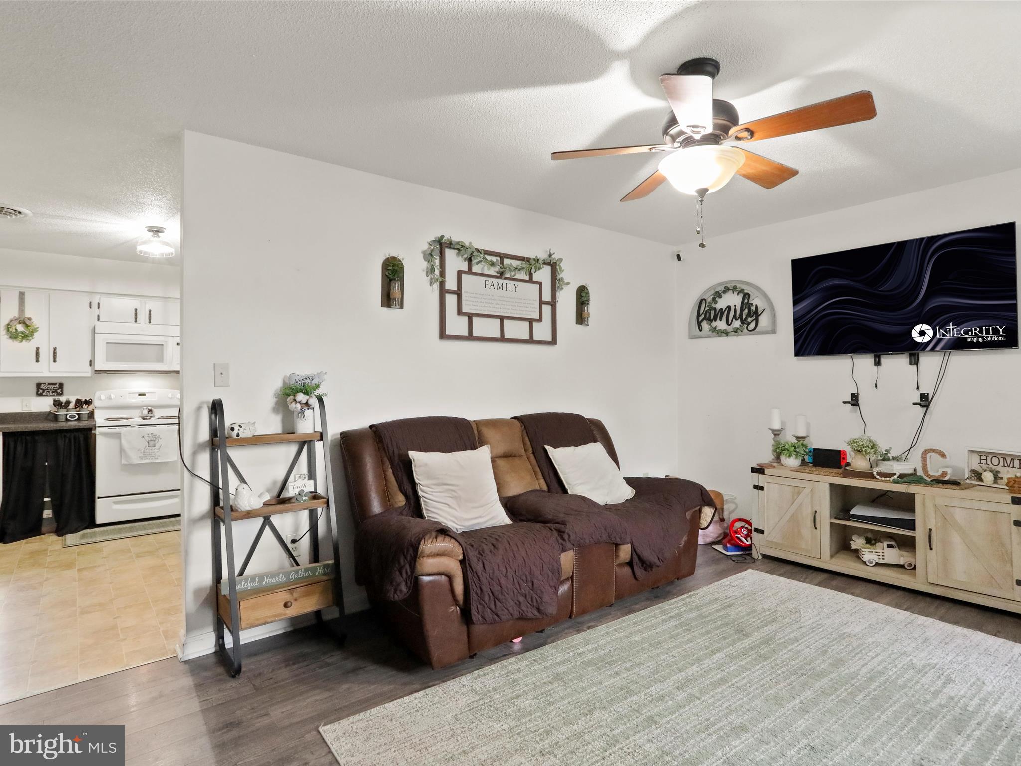 PIKEVIEW ACRES WEST - Residential