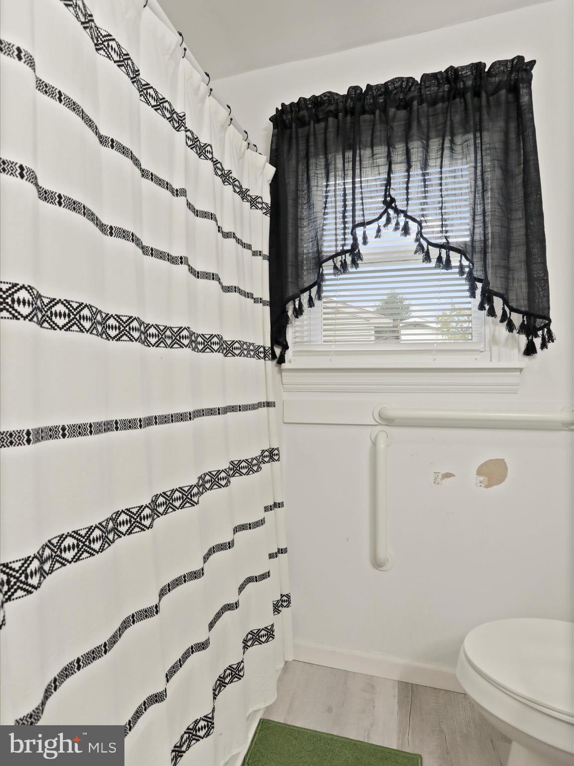 PIKEVIEW ACRES WEST - Residential