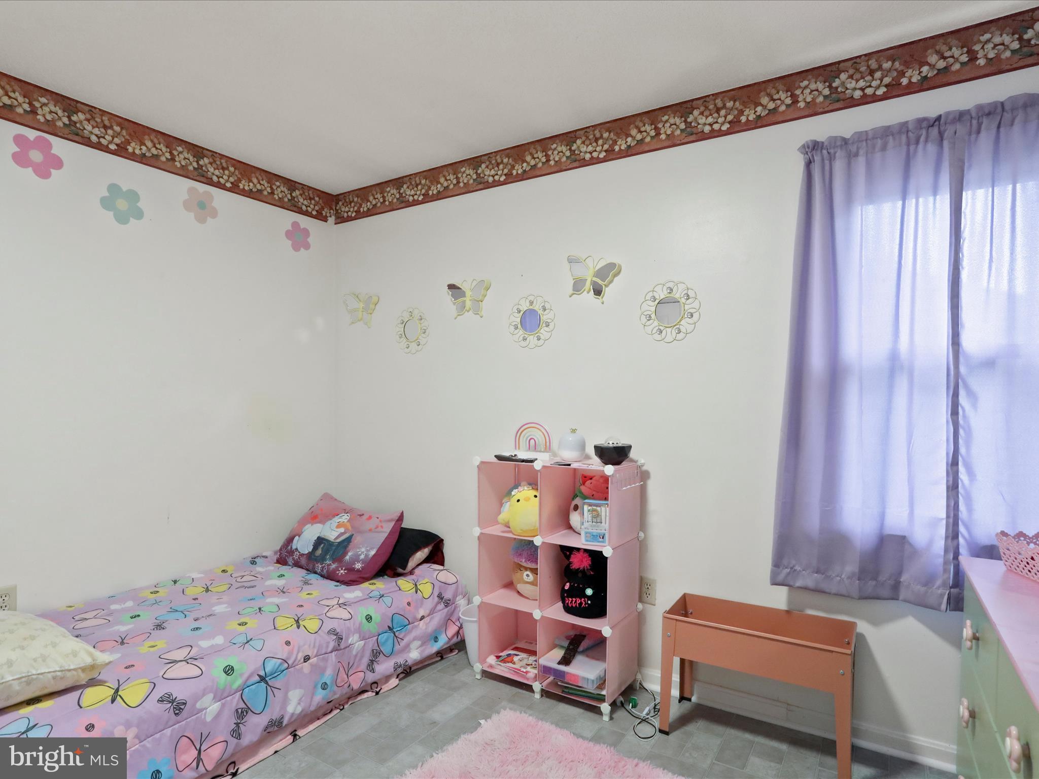 PIKEVIEW ACRES WEST - Residential