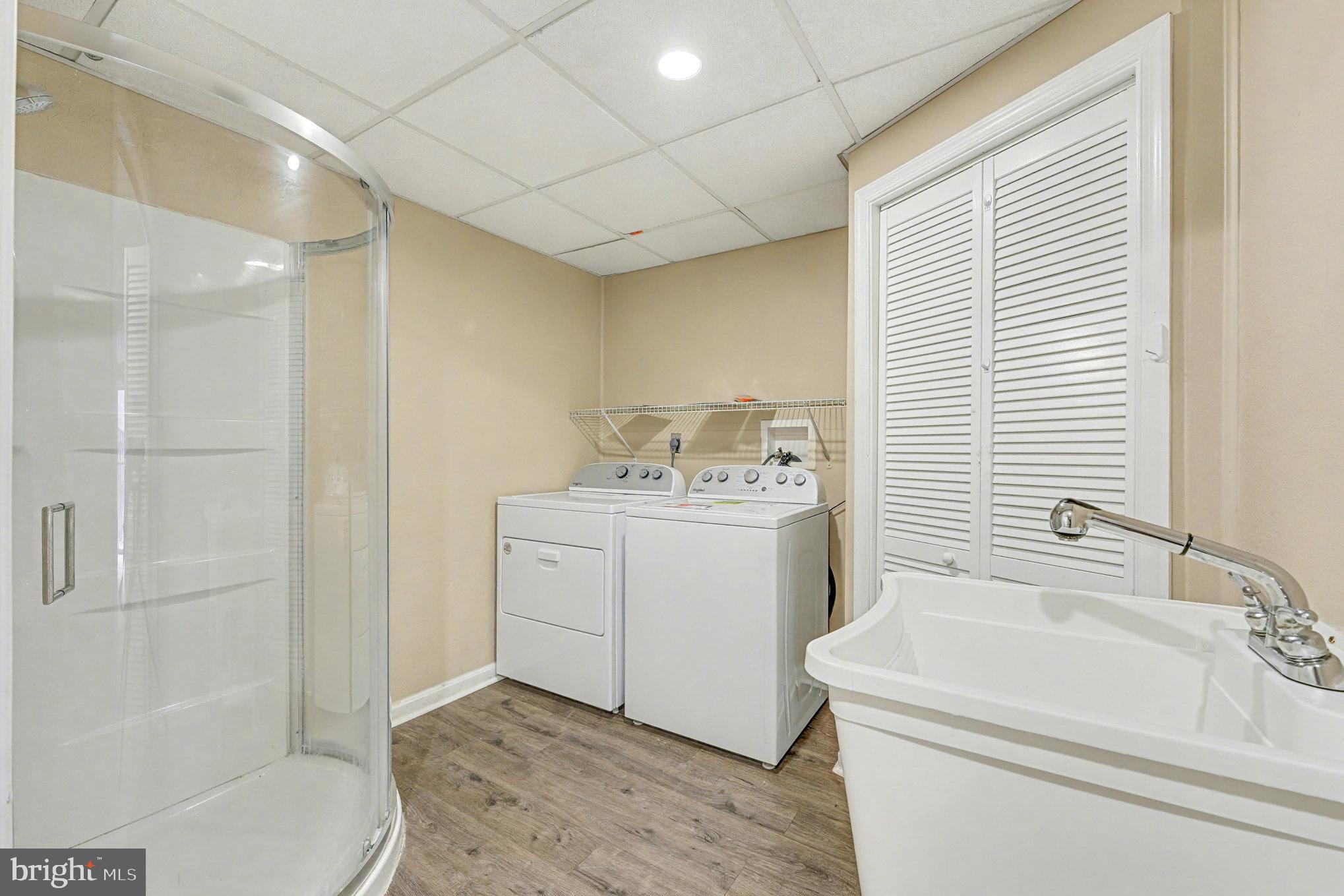 HIGHPOINTE - Residential