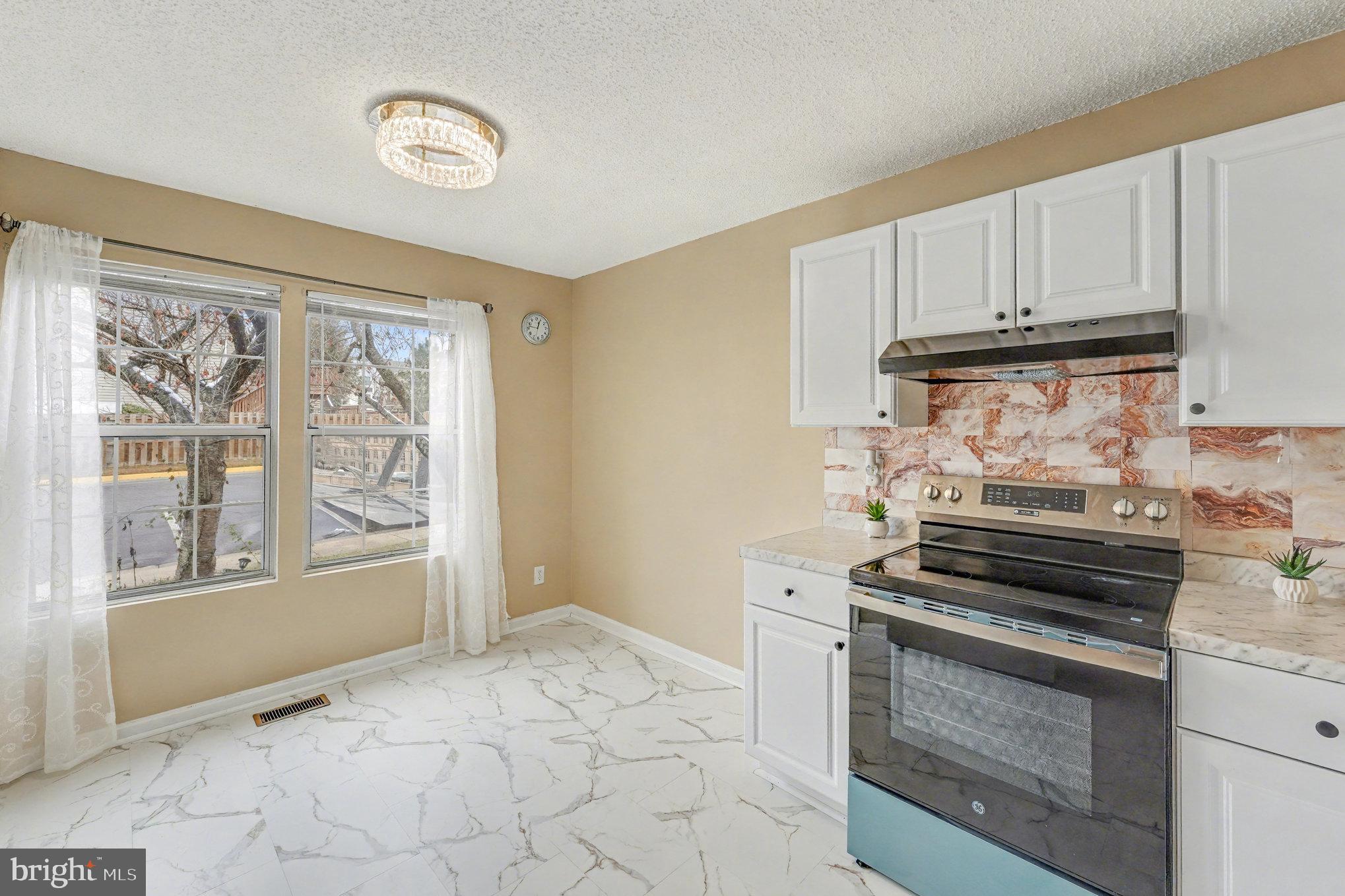 HIGHPOINTE - Residential