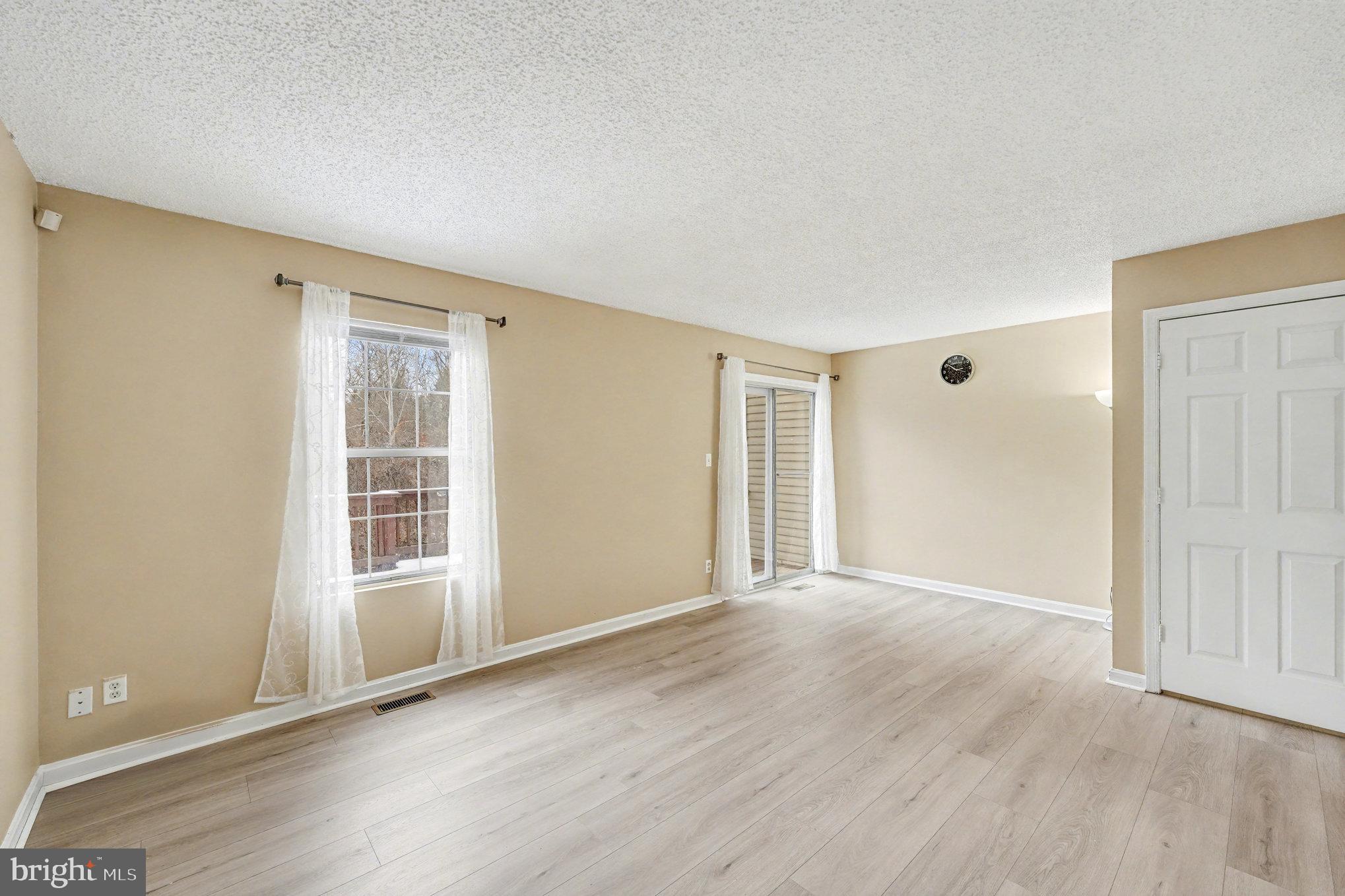 HIGHPOINTE - Residential