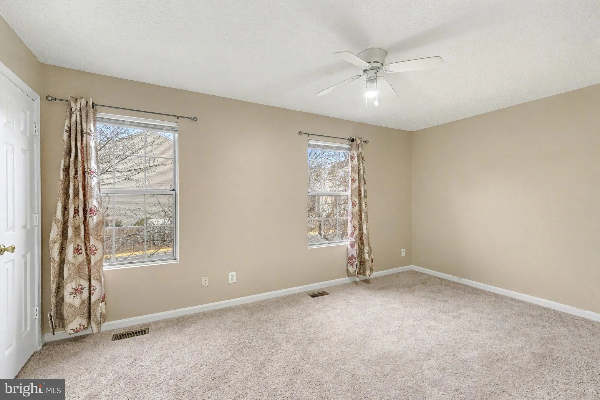 Stafford, Virginia 22554, United States, 3 Bedrooms Bedrooms, ,4 BathroomsBathrooms,Residential,Active,252587