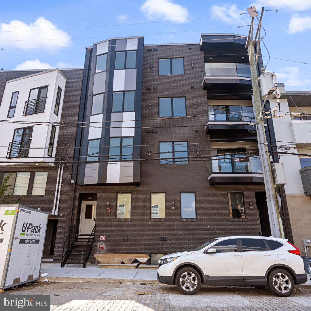 408-10 N FRONT STREET 7