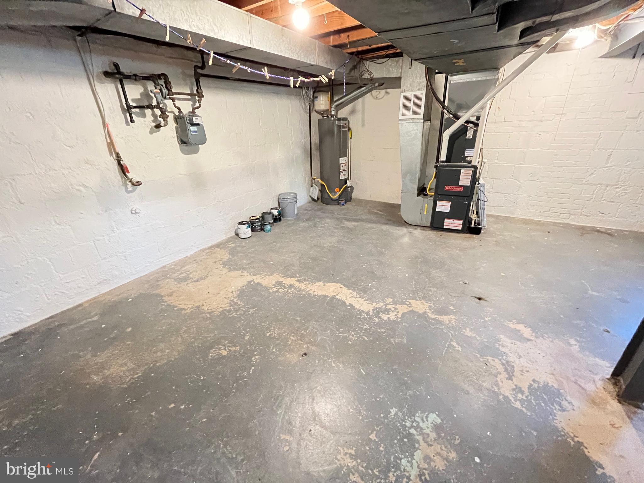 WOODSIDE - Residential Lease