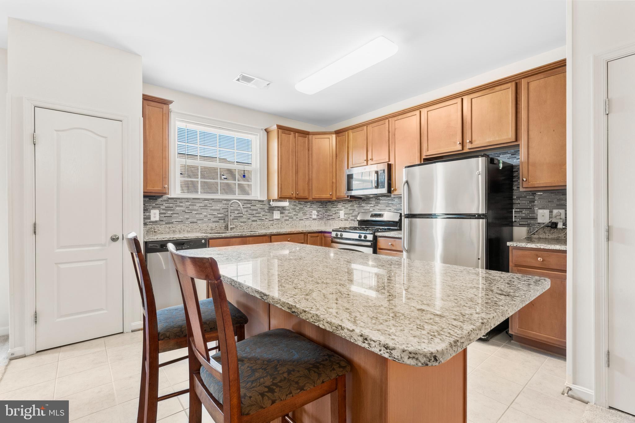 19465 PROMENADE DRIVE