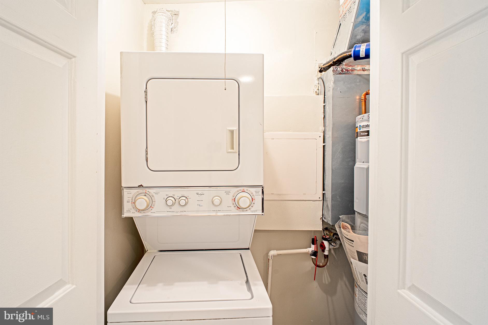 BRISTOL HOUSE - Residential Lease