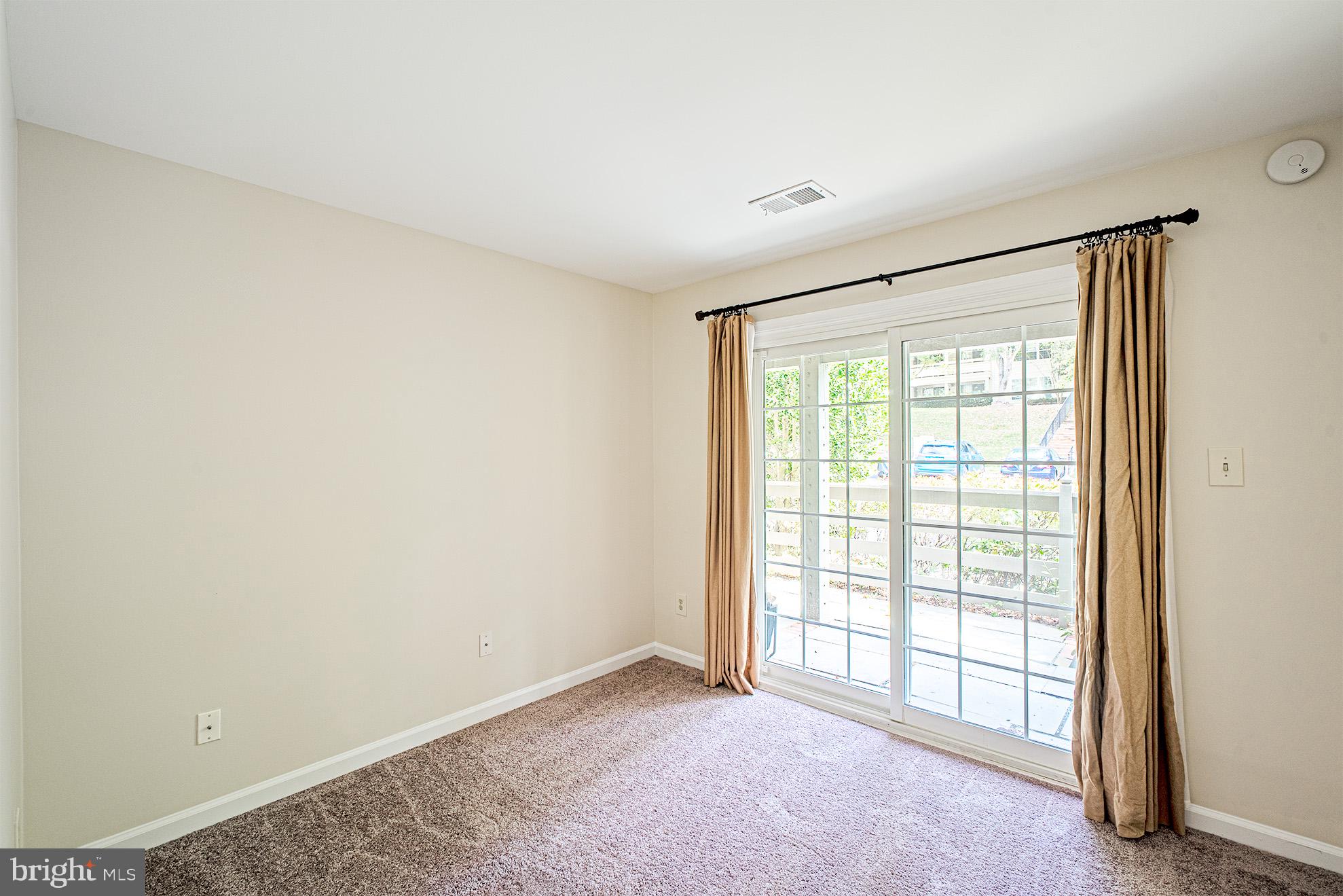 BRISTOL HOUSE - Residential Lease