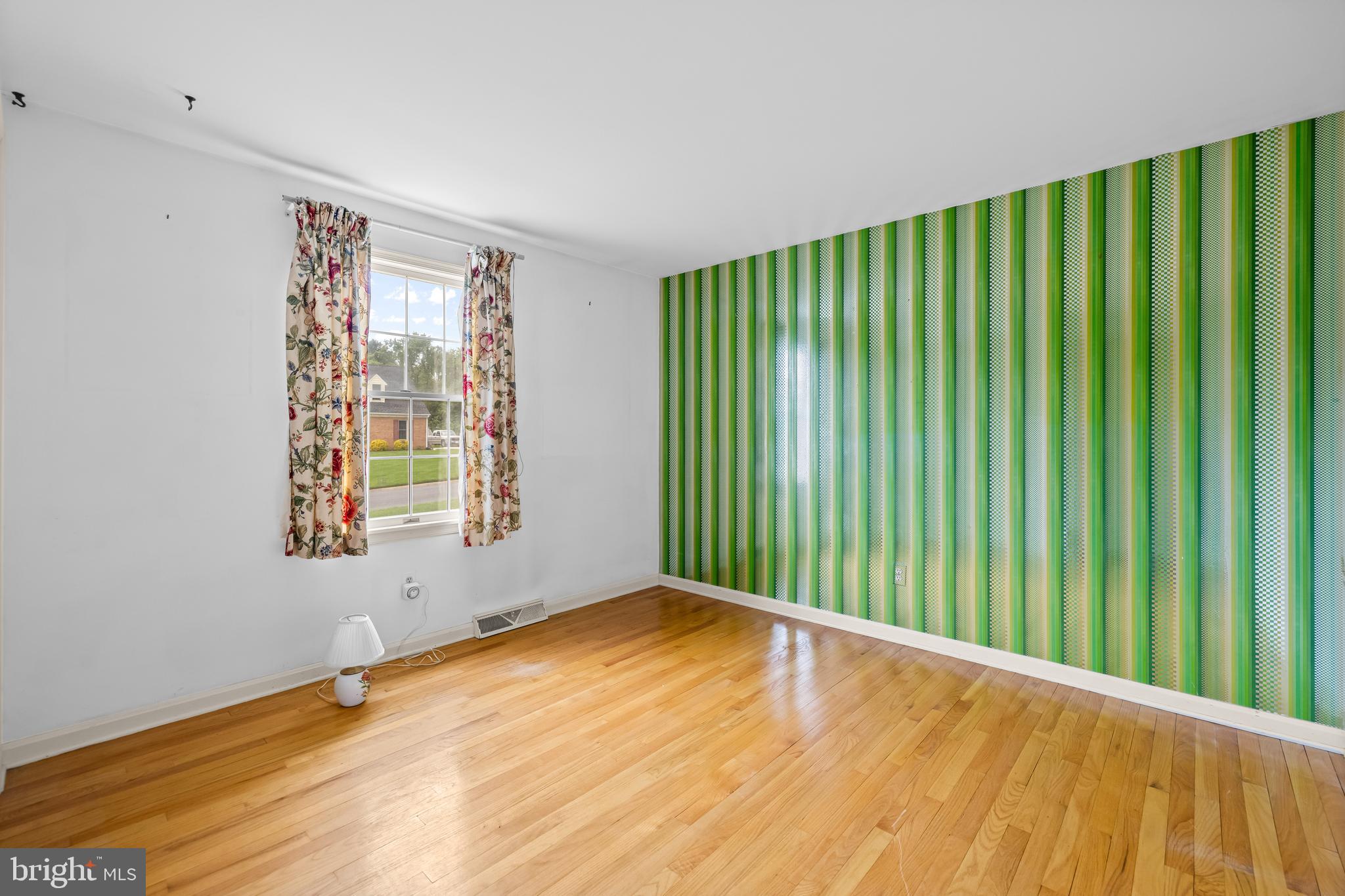 ROCHELLE MEADOWS - Residential