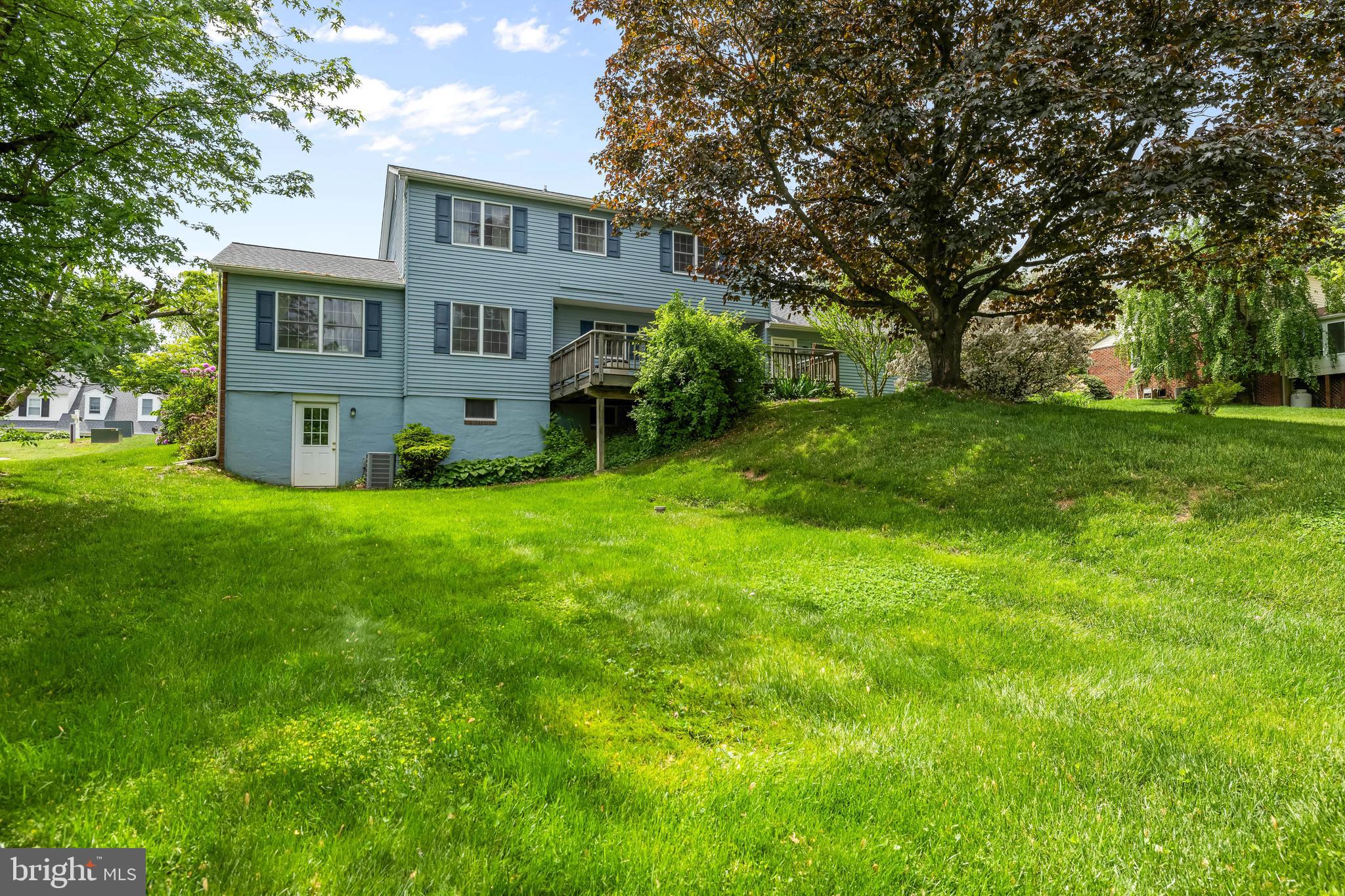 ROCHELLE MEADOWS - Residential