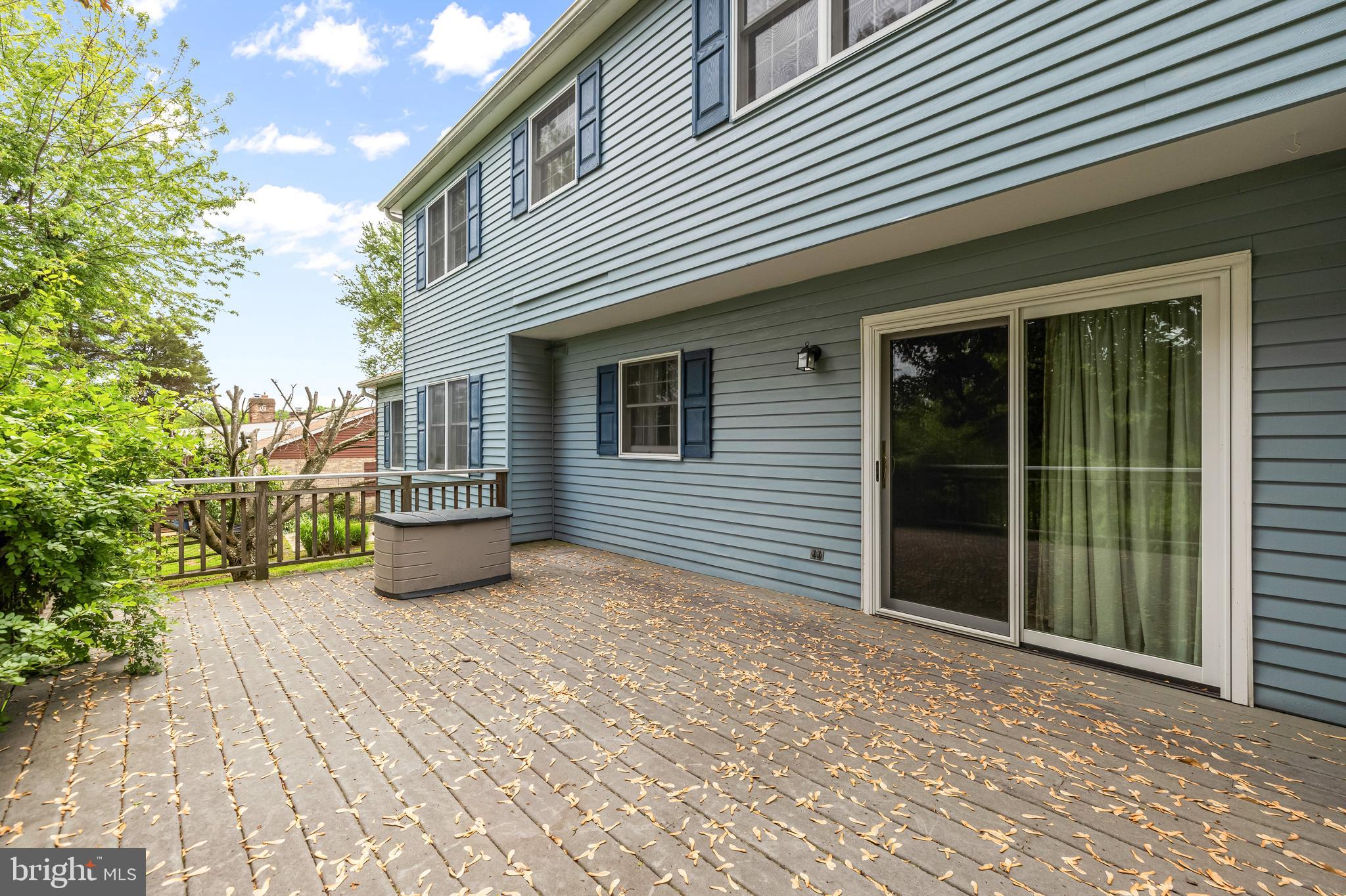 ROCHELLE MEADOWS - Residential