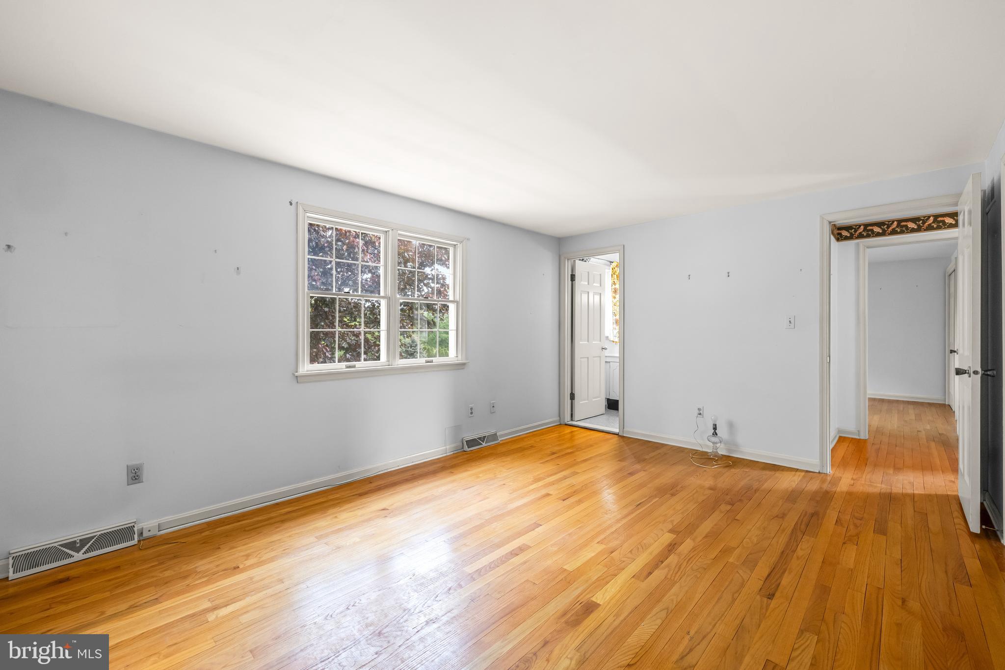 ROCHELLE MEADOWS - Residential