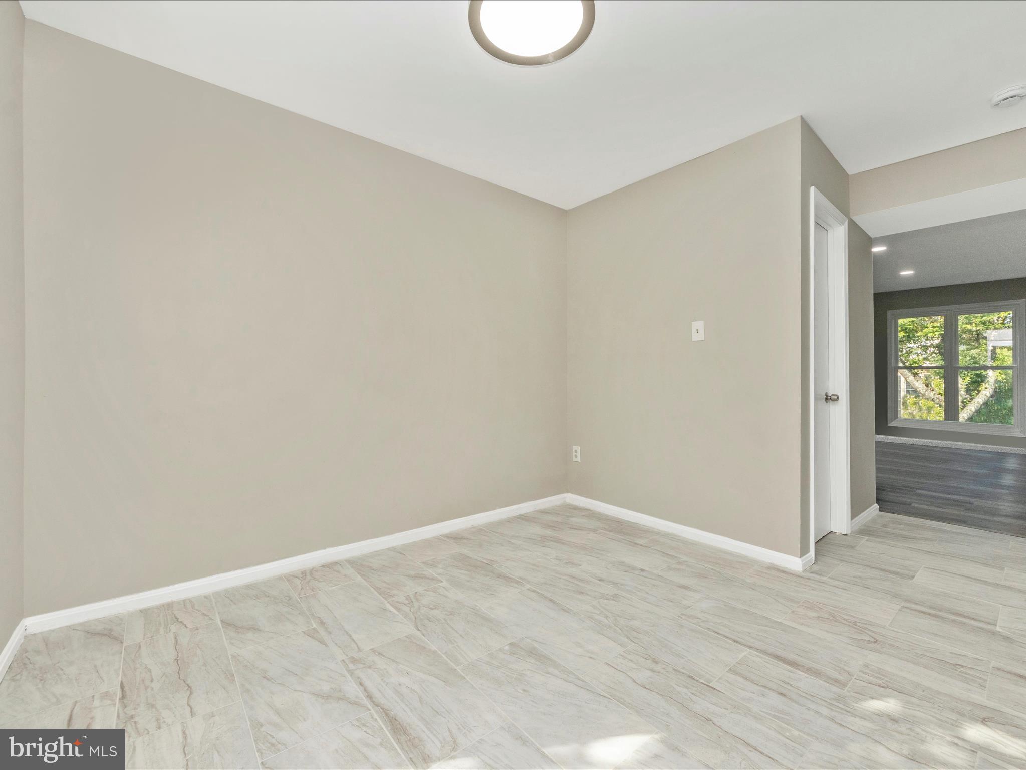 LONGMEAD CROSSING - Residential