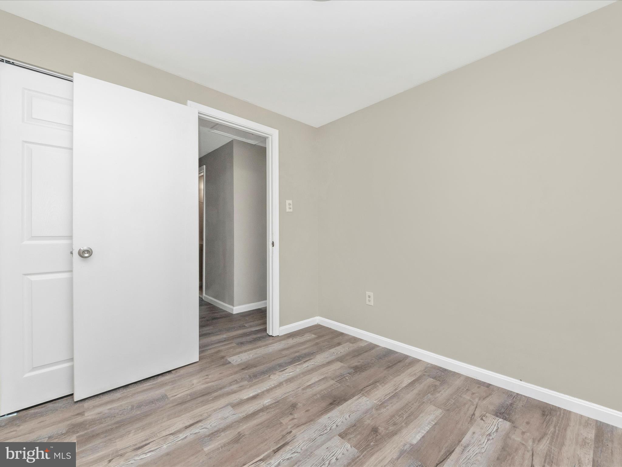 LONGMEAD CROSSING - Residential