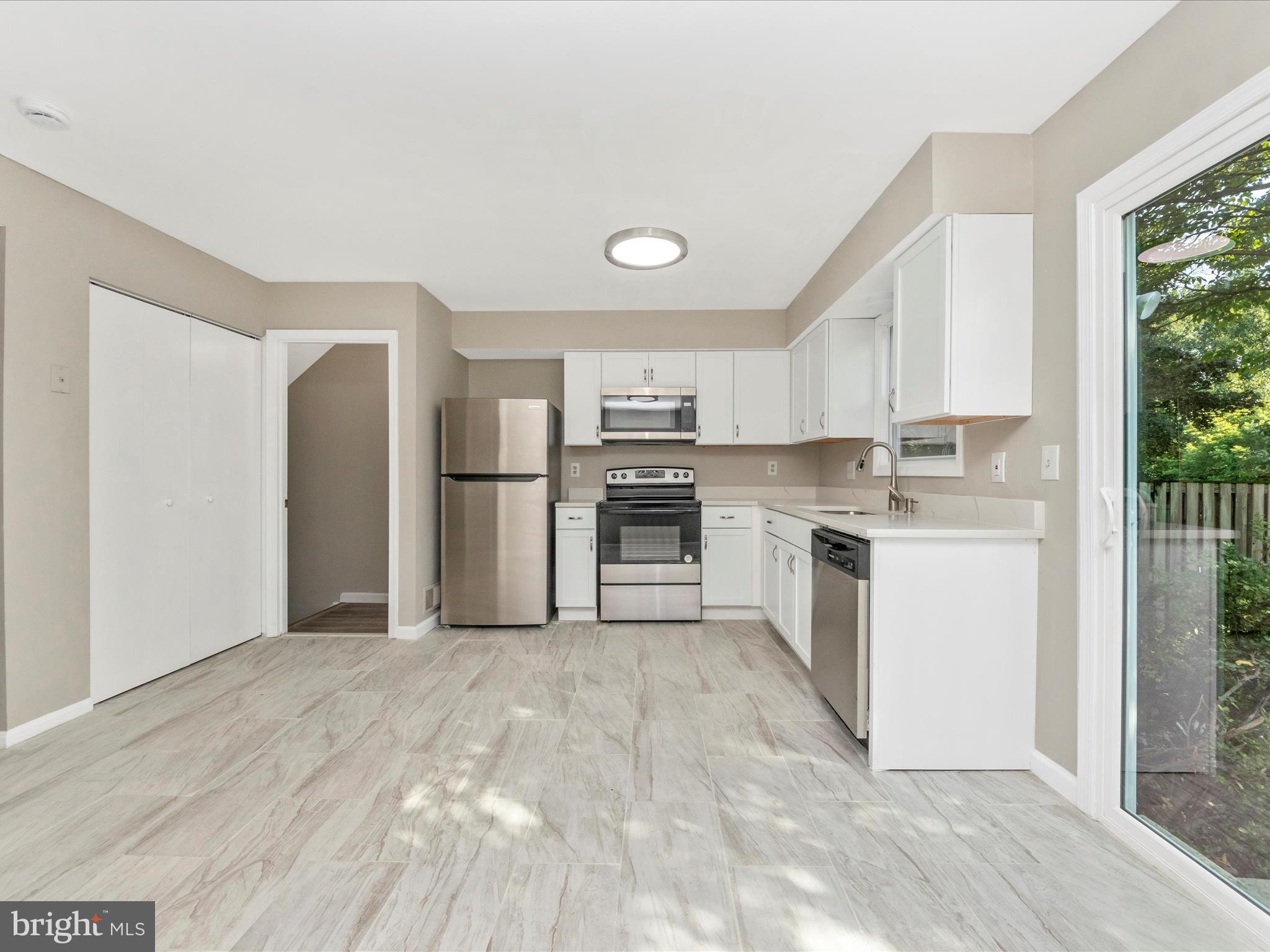 LONGMEAD CROSSING - Residential