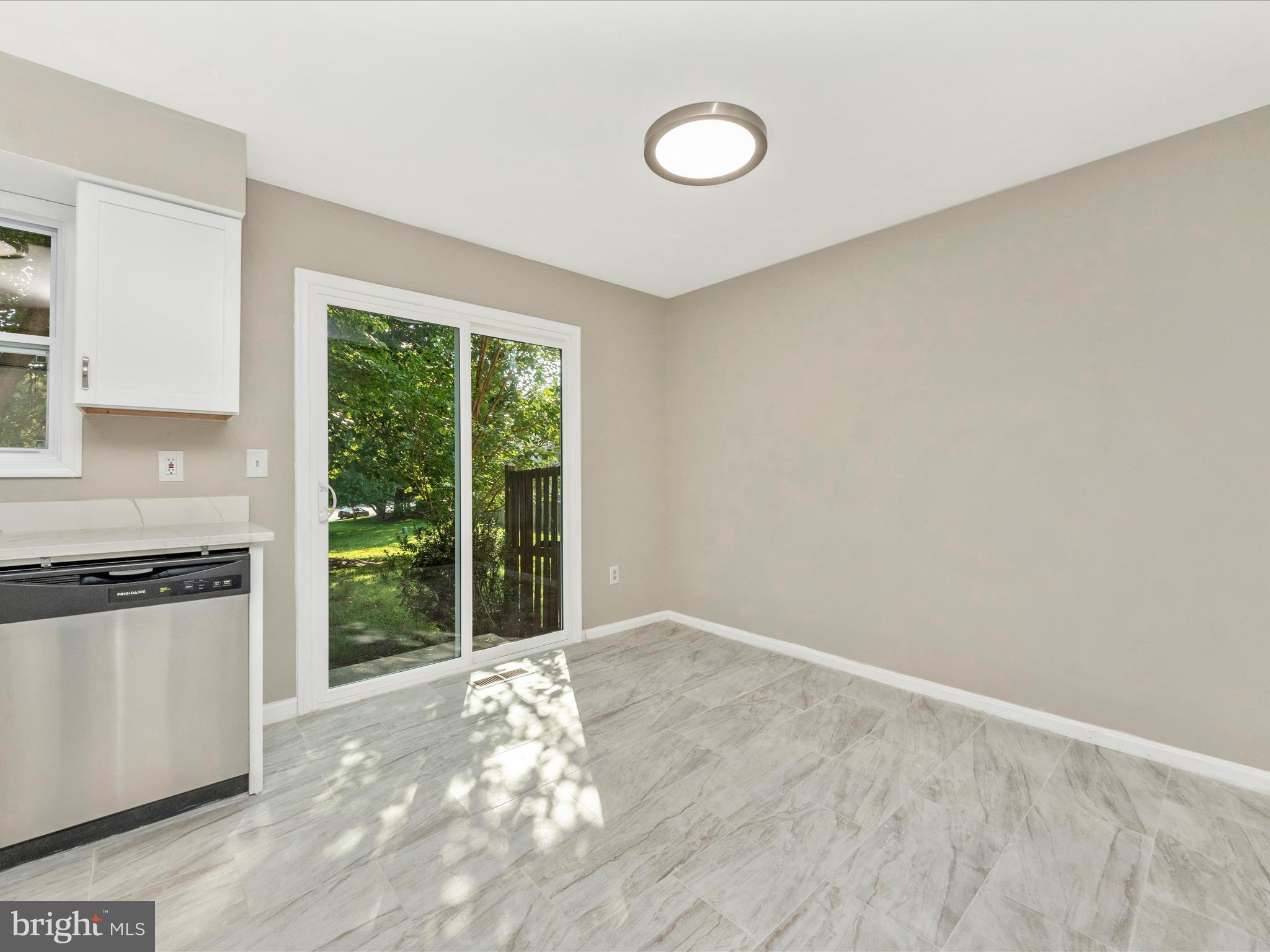 LONGMEAD CROSSING - Residential