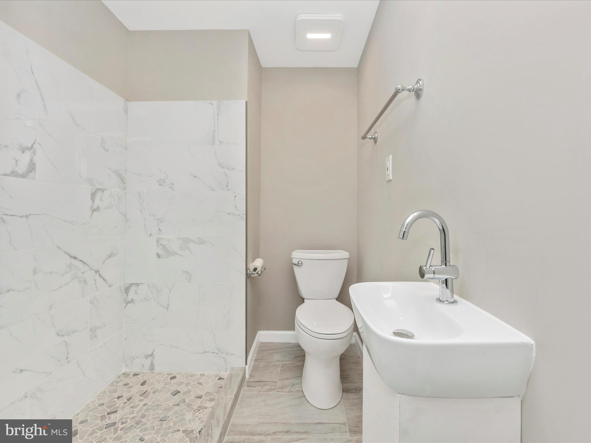 LONGMEAD CROSSING - Residential