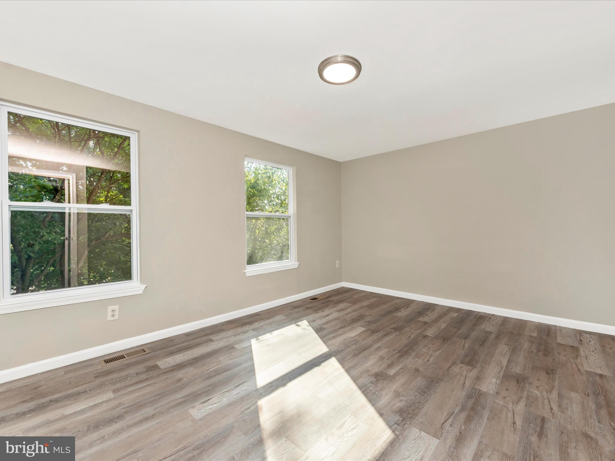 LONGMEAD CROSSING - Residential