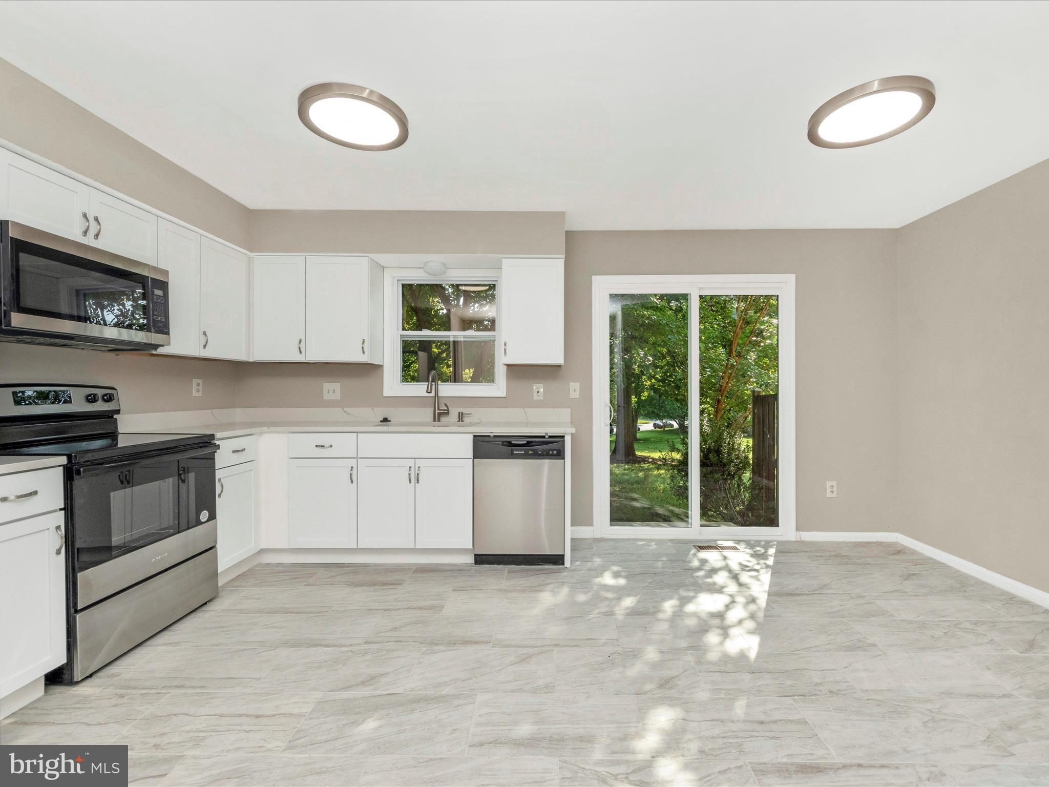 LONGMEAD CROSSING - Residential