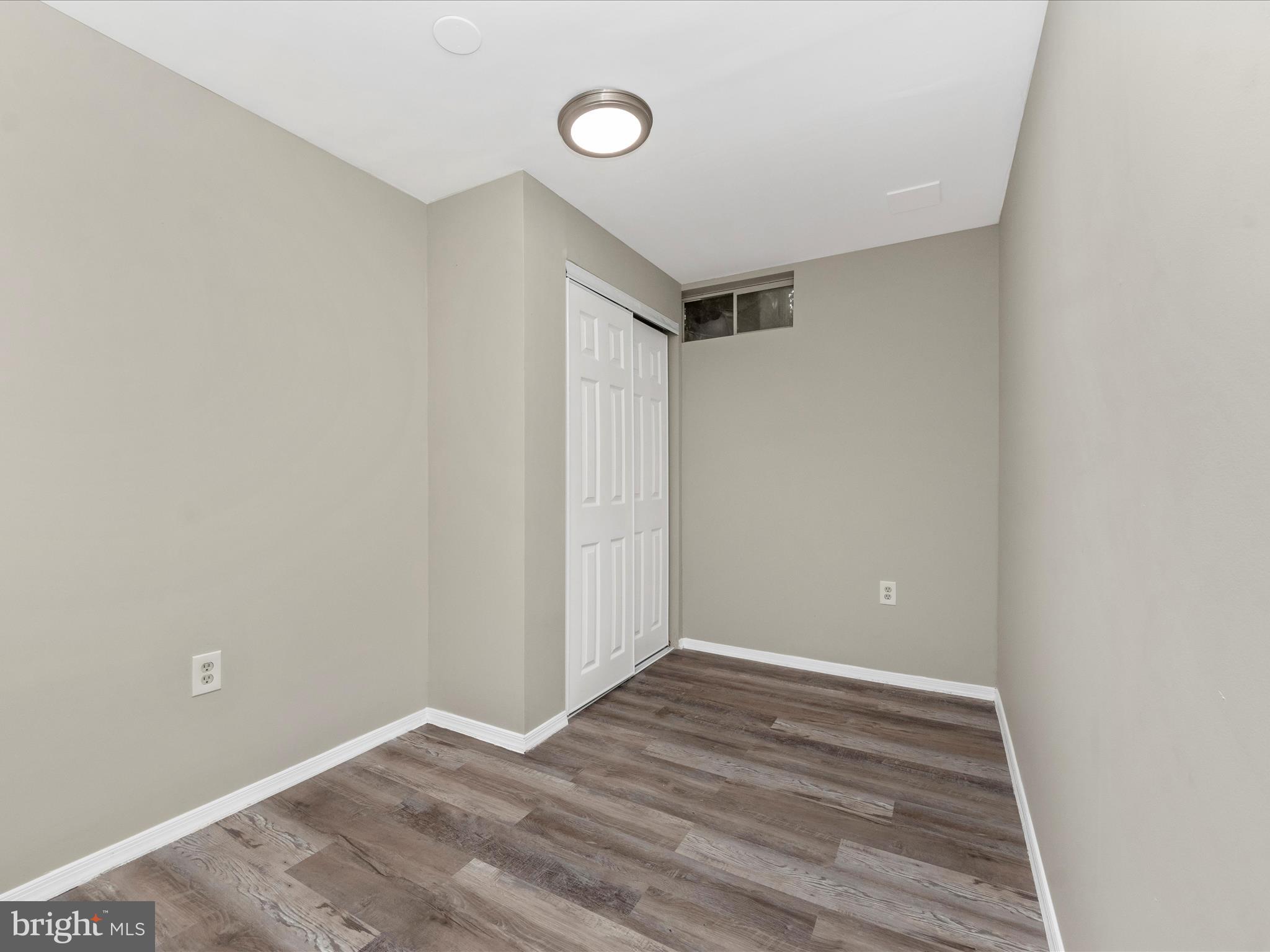 LONGMEAD CROSSING - Residential