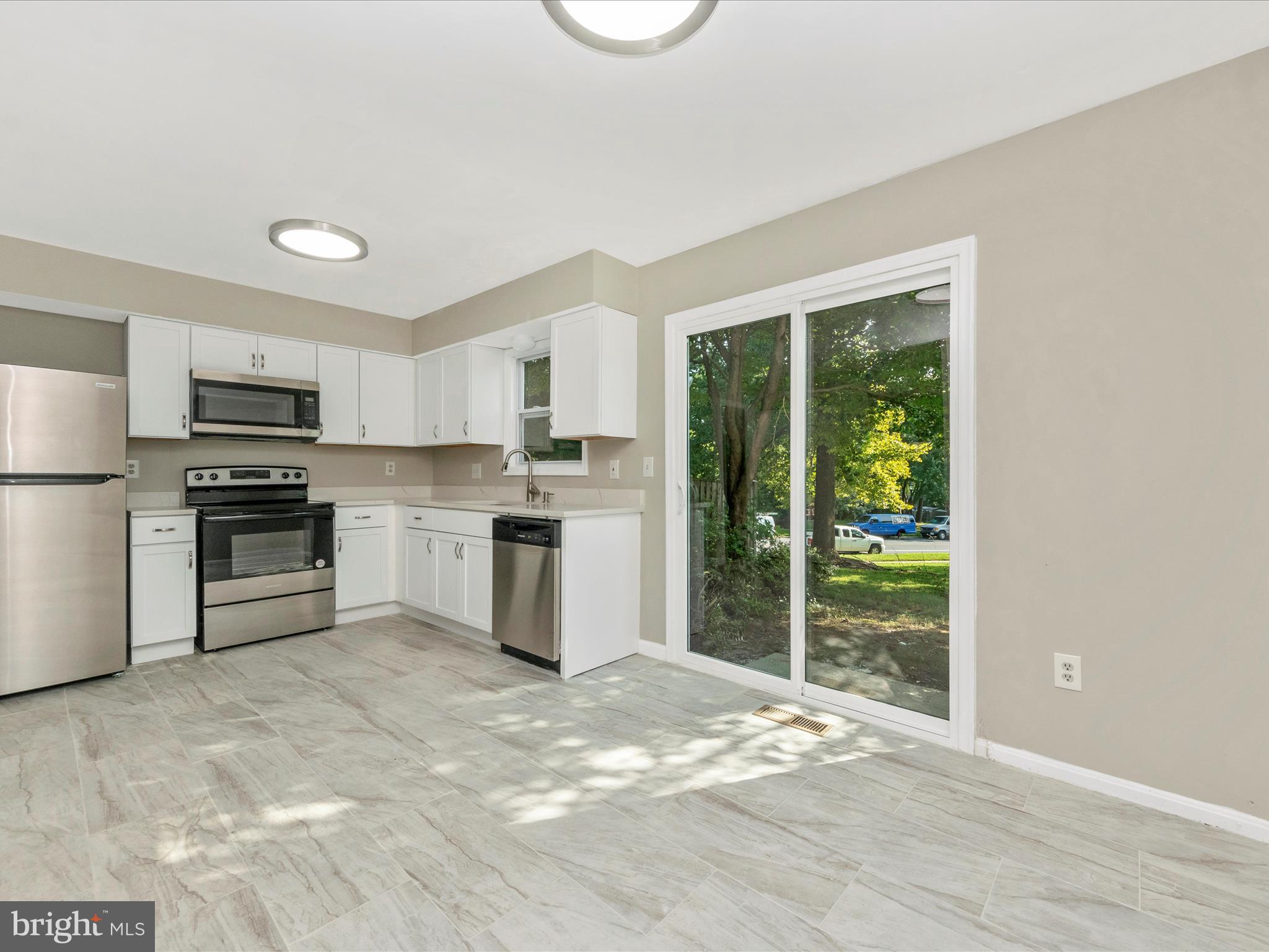 LONGMEAD CROSSING - Residential