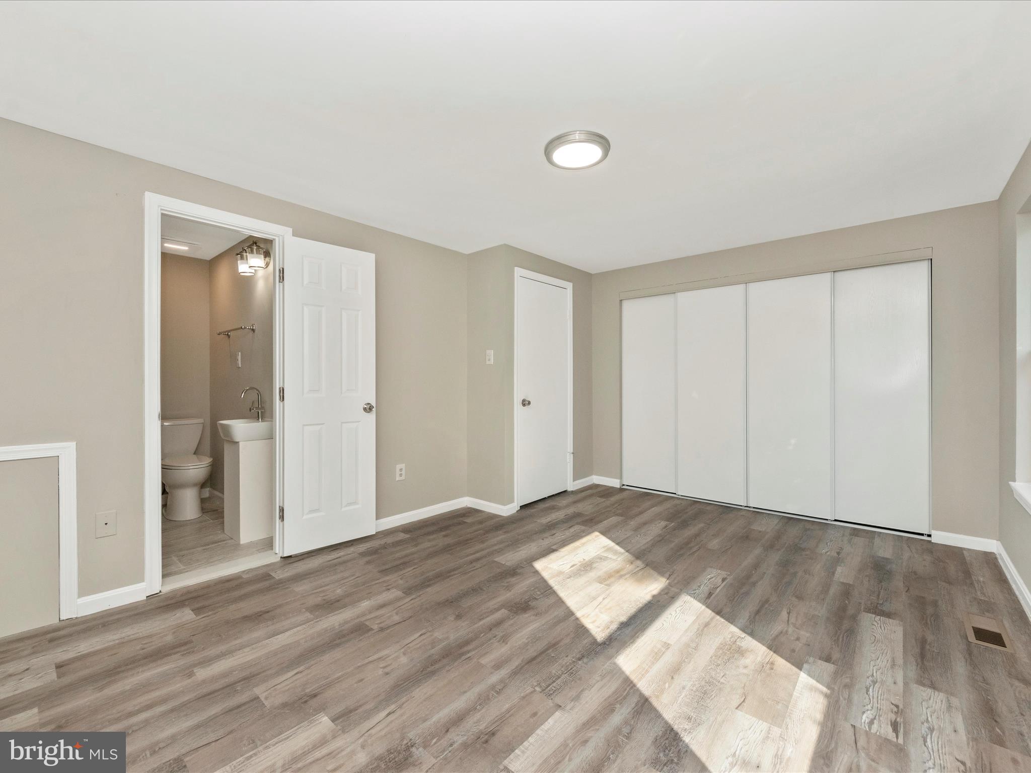 LONGMEAD CROSSING - Residential