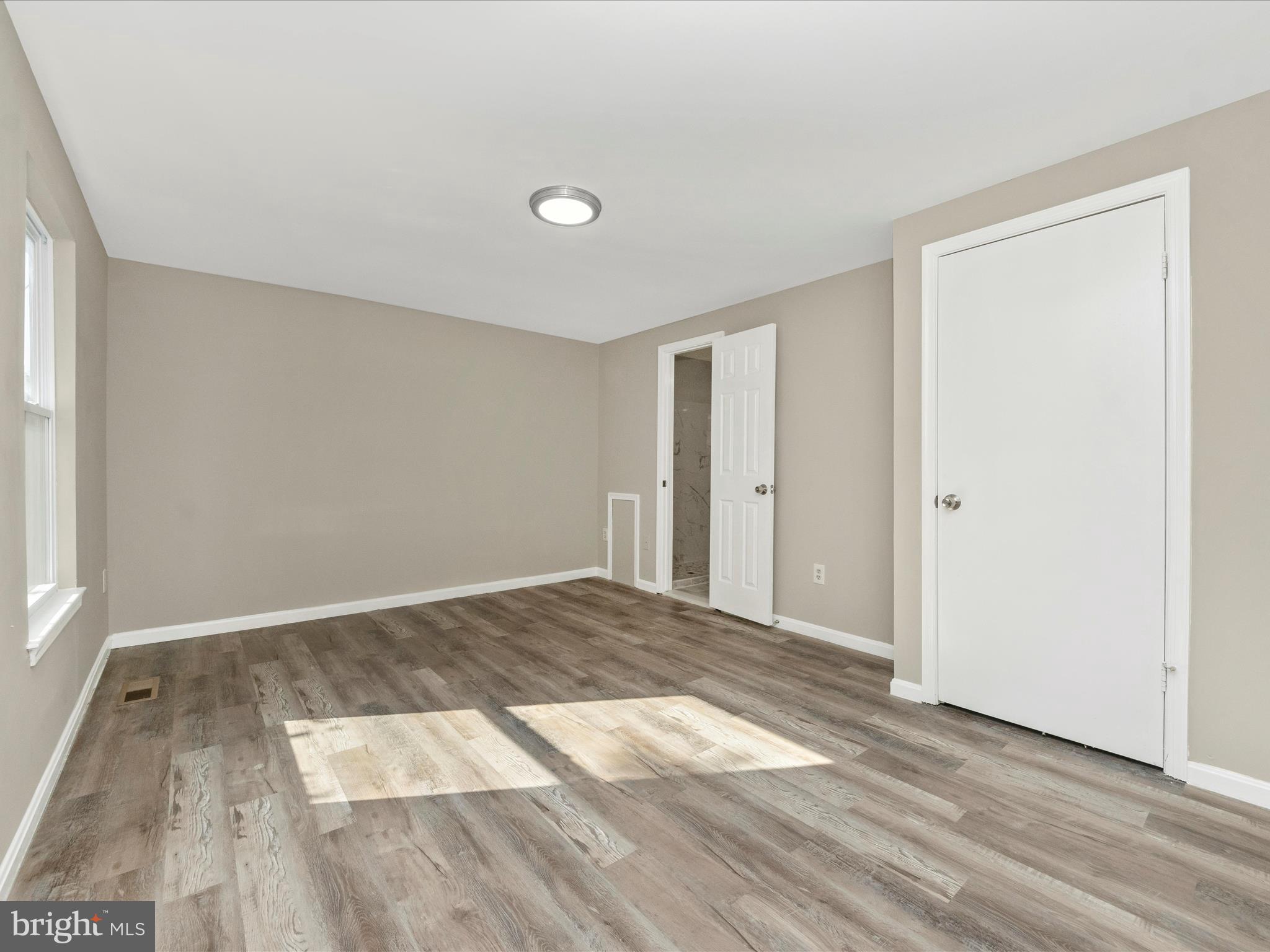 LONGMEAD CROSSING - Residential