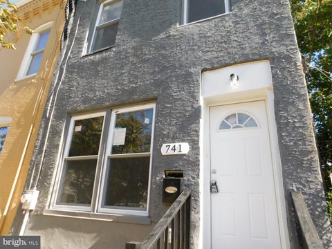 Townhouse For Sale - 741 N 39th Street<br/> PHILADELPHIA, PA 19104