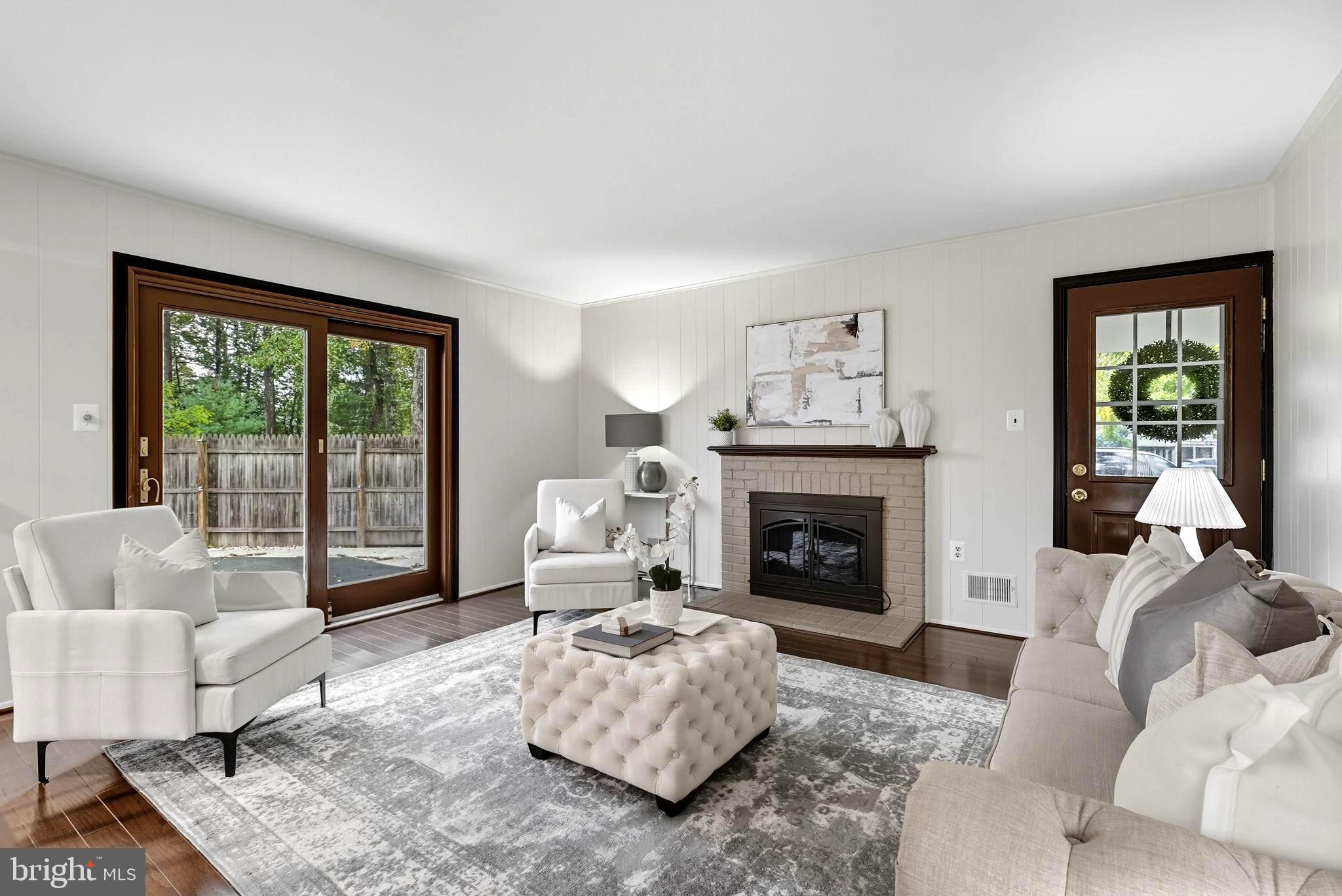 BURKE STATION SQUARE - Residential