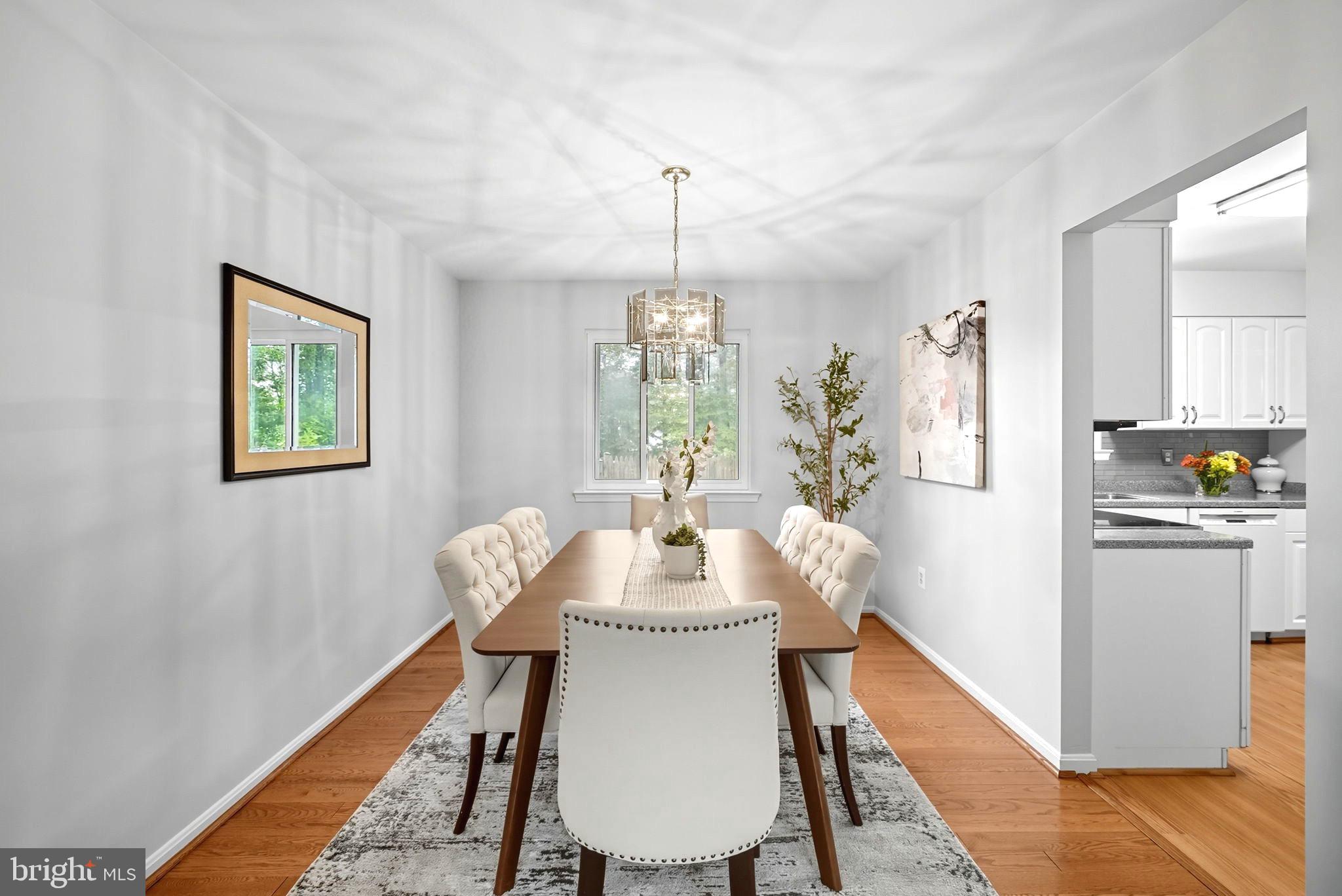 BURKE STATION SQUARE - Residential