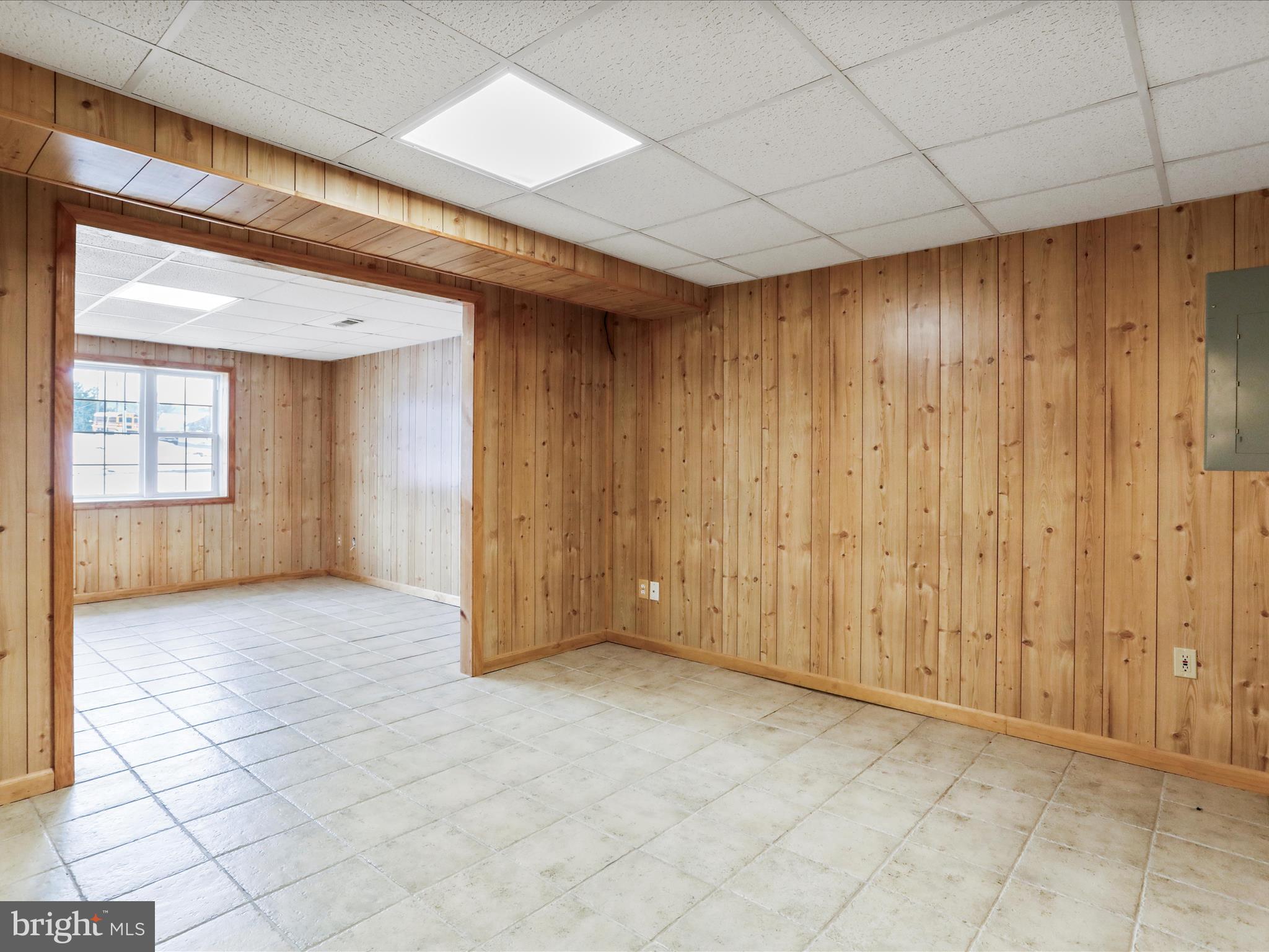 FRIENDSHIP - Residential